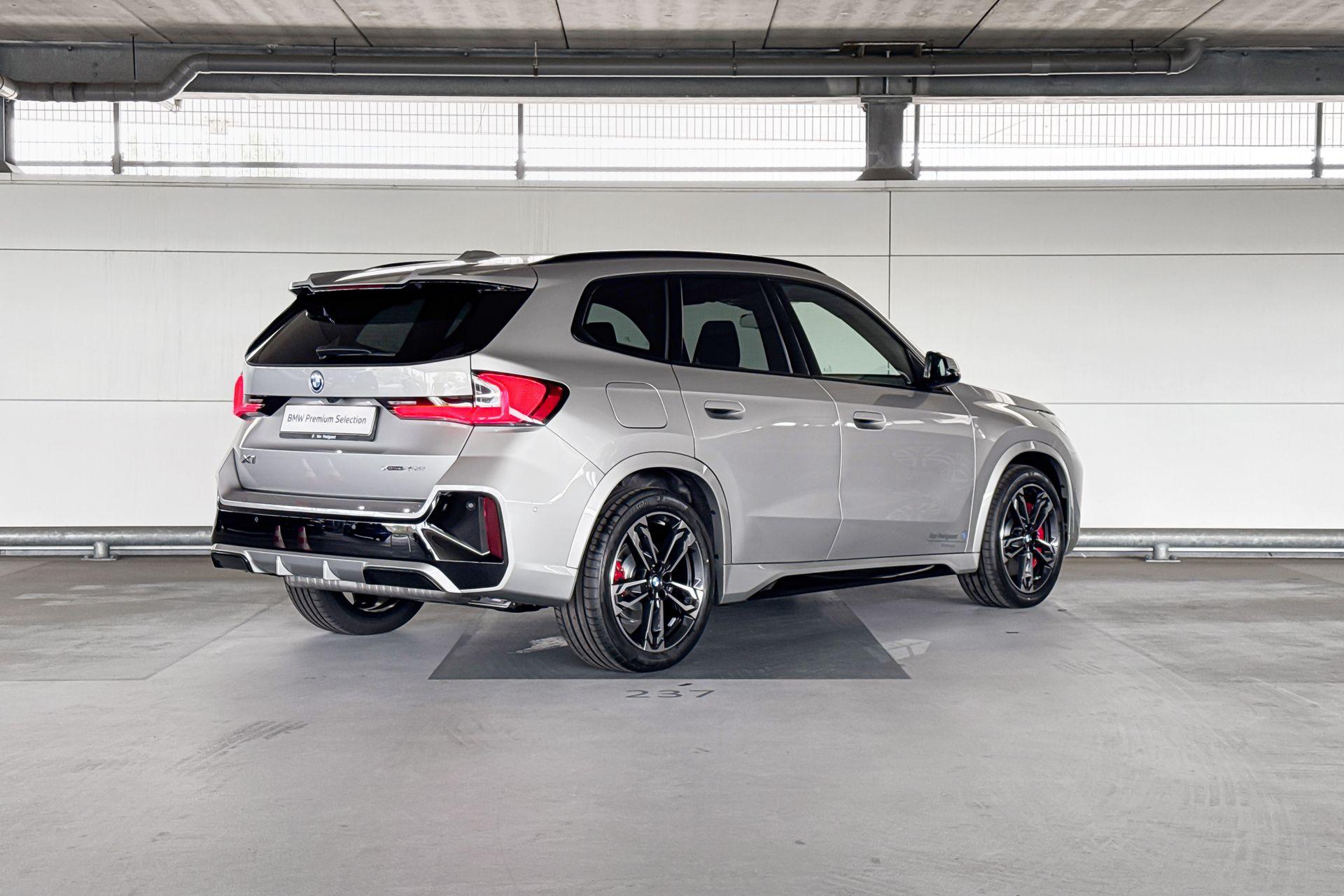 Foto van BMW X1 Xdrive25e