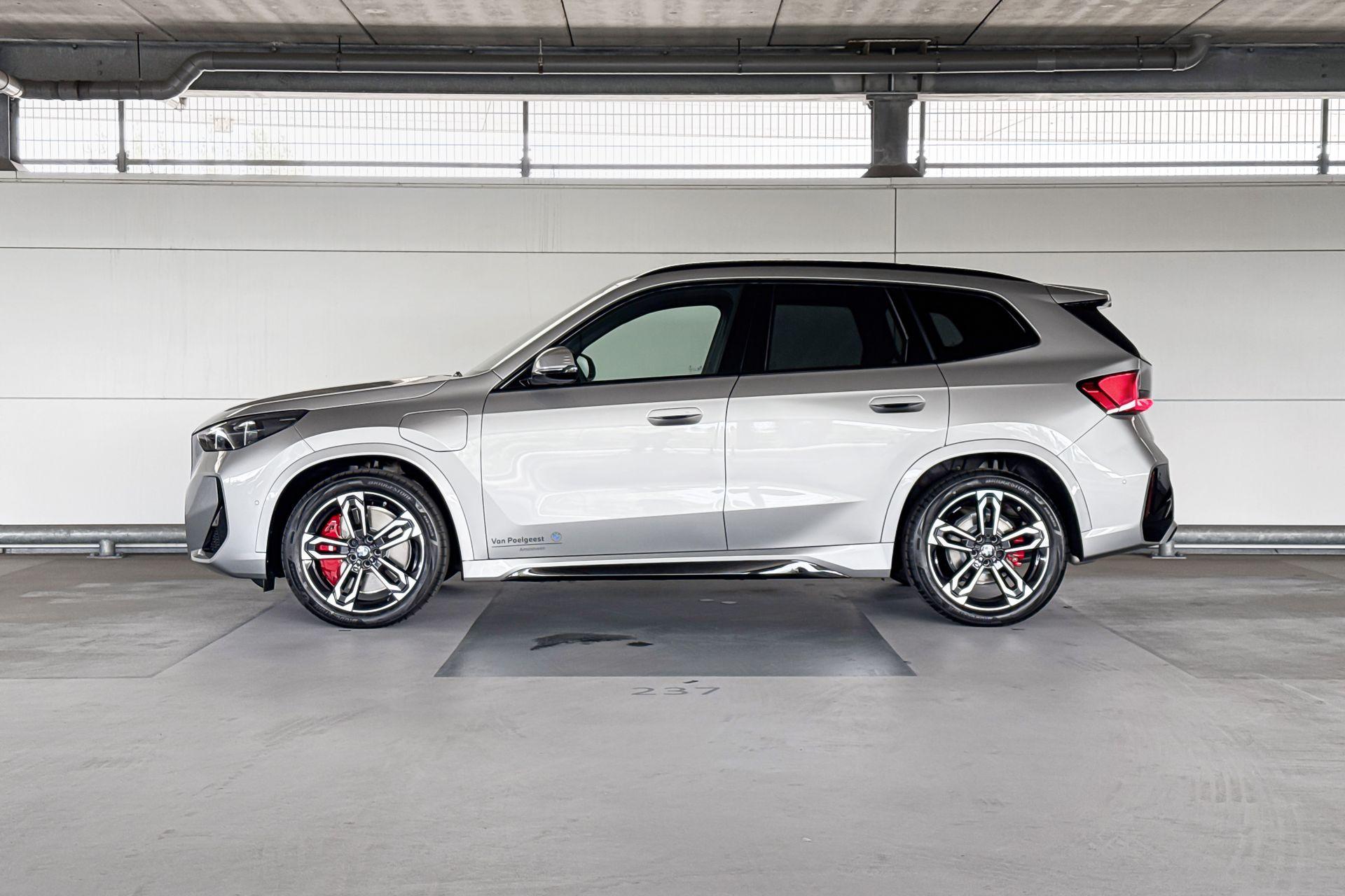 Foto van BMW X1 Xdrive25e
