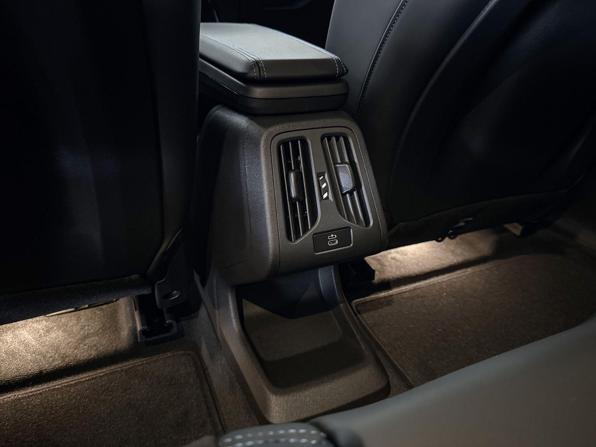 Foto van BMW X1 Xdrive25e