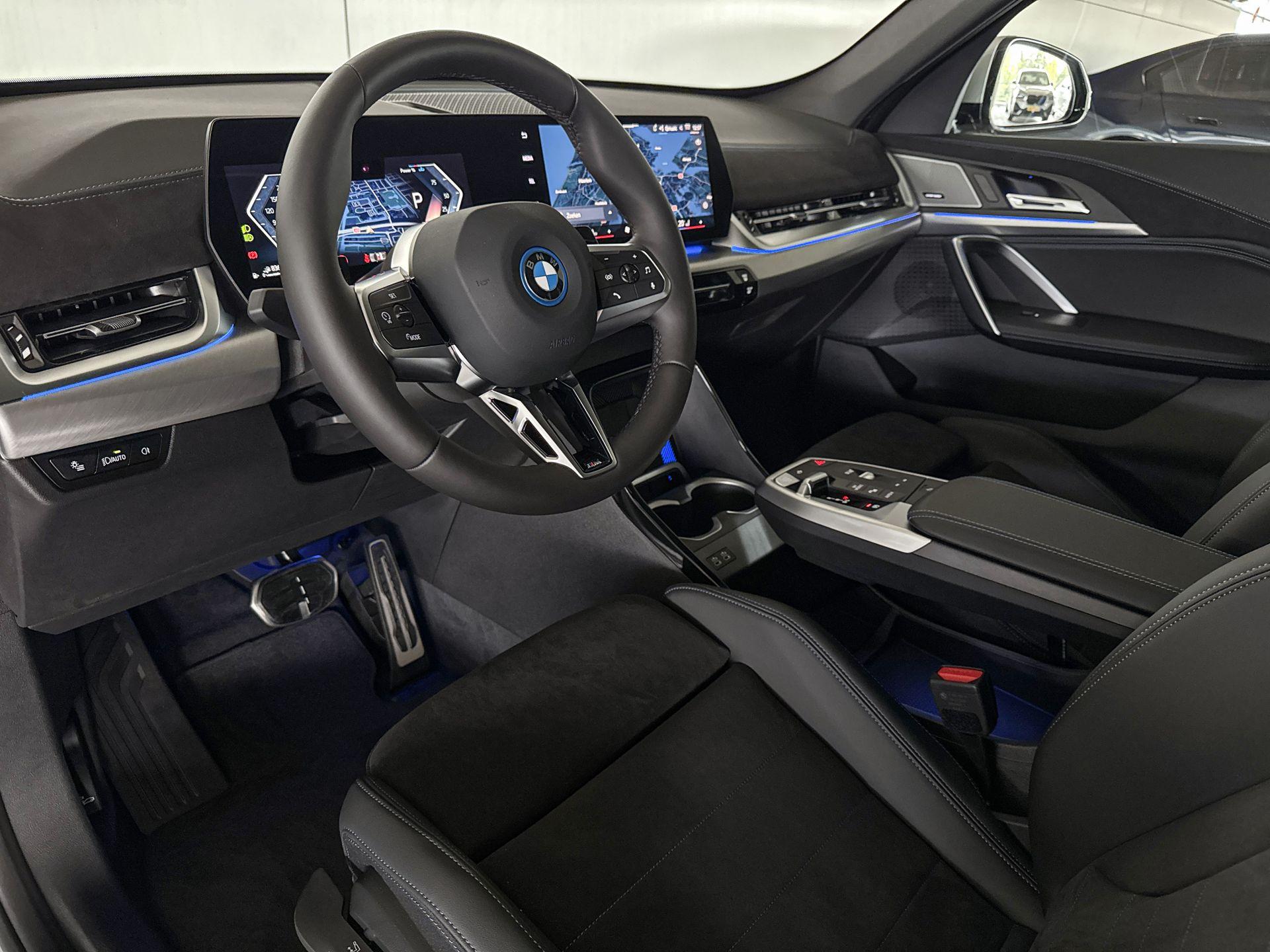 Foto van BMW X1 Xdrive25e