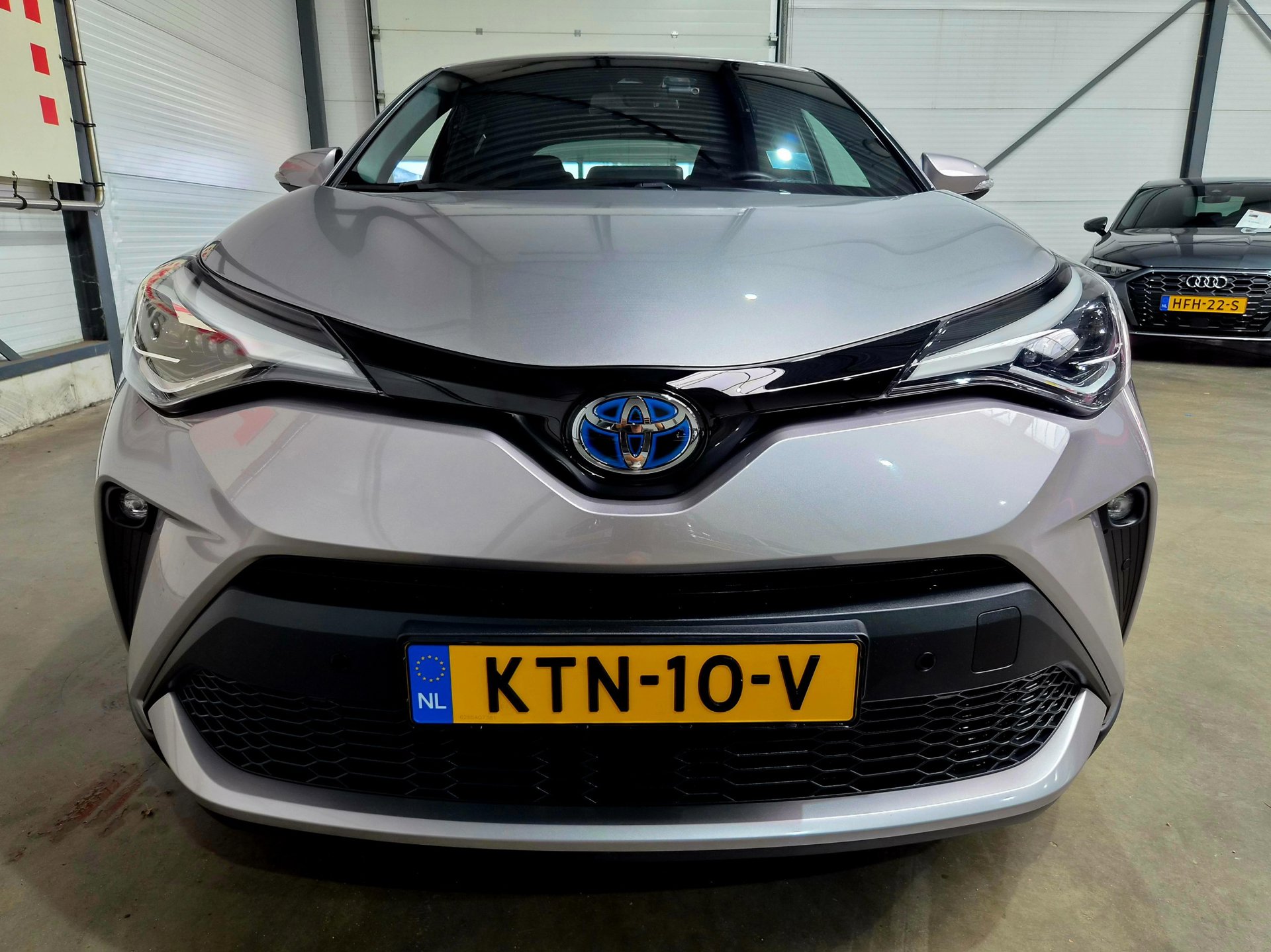 Foto van Toyota Toyota C-hr