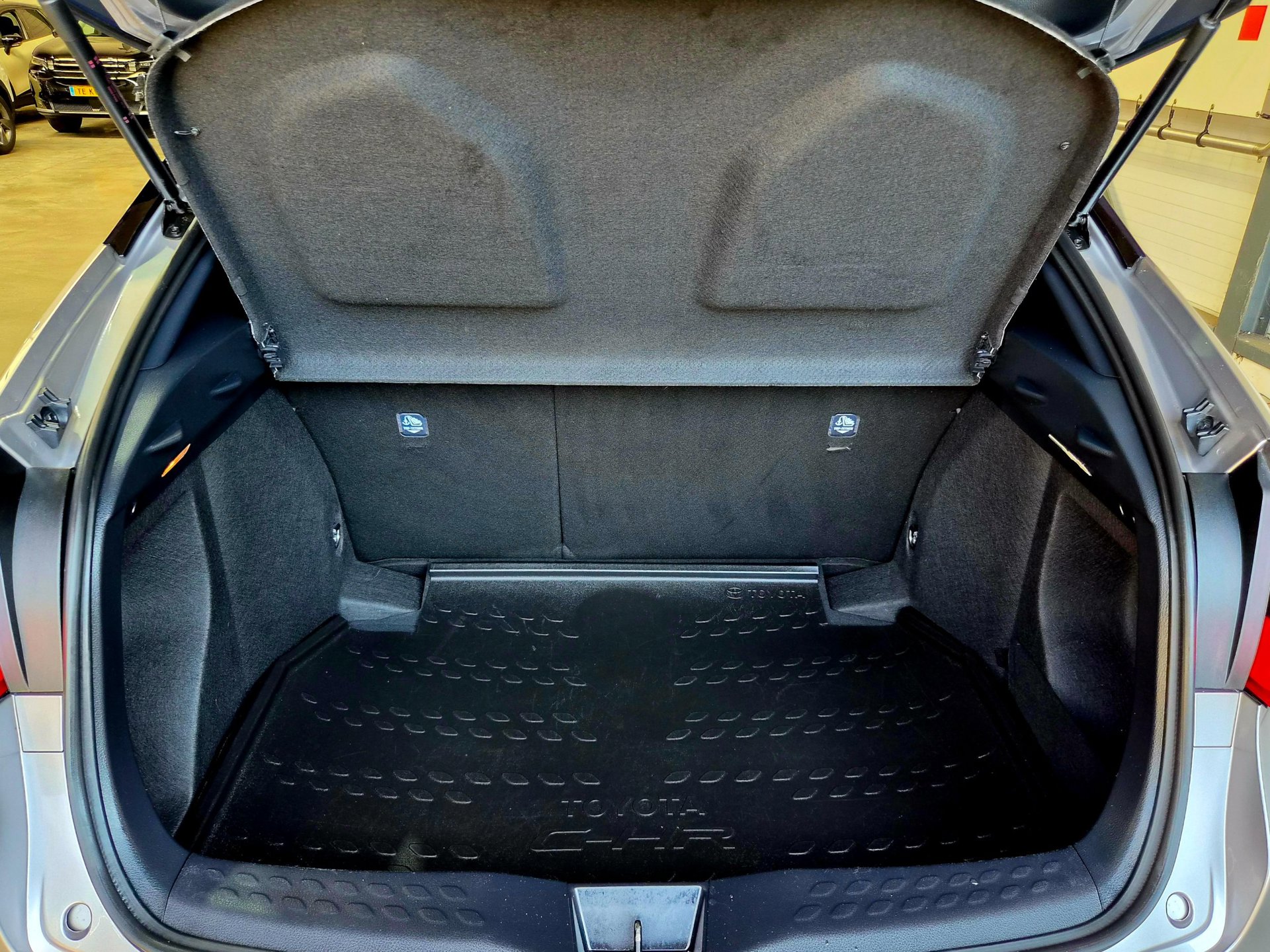 Foto van Toyota Toyota C-hr