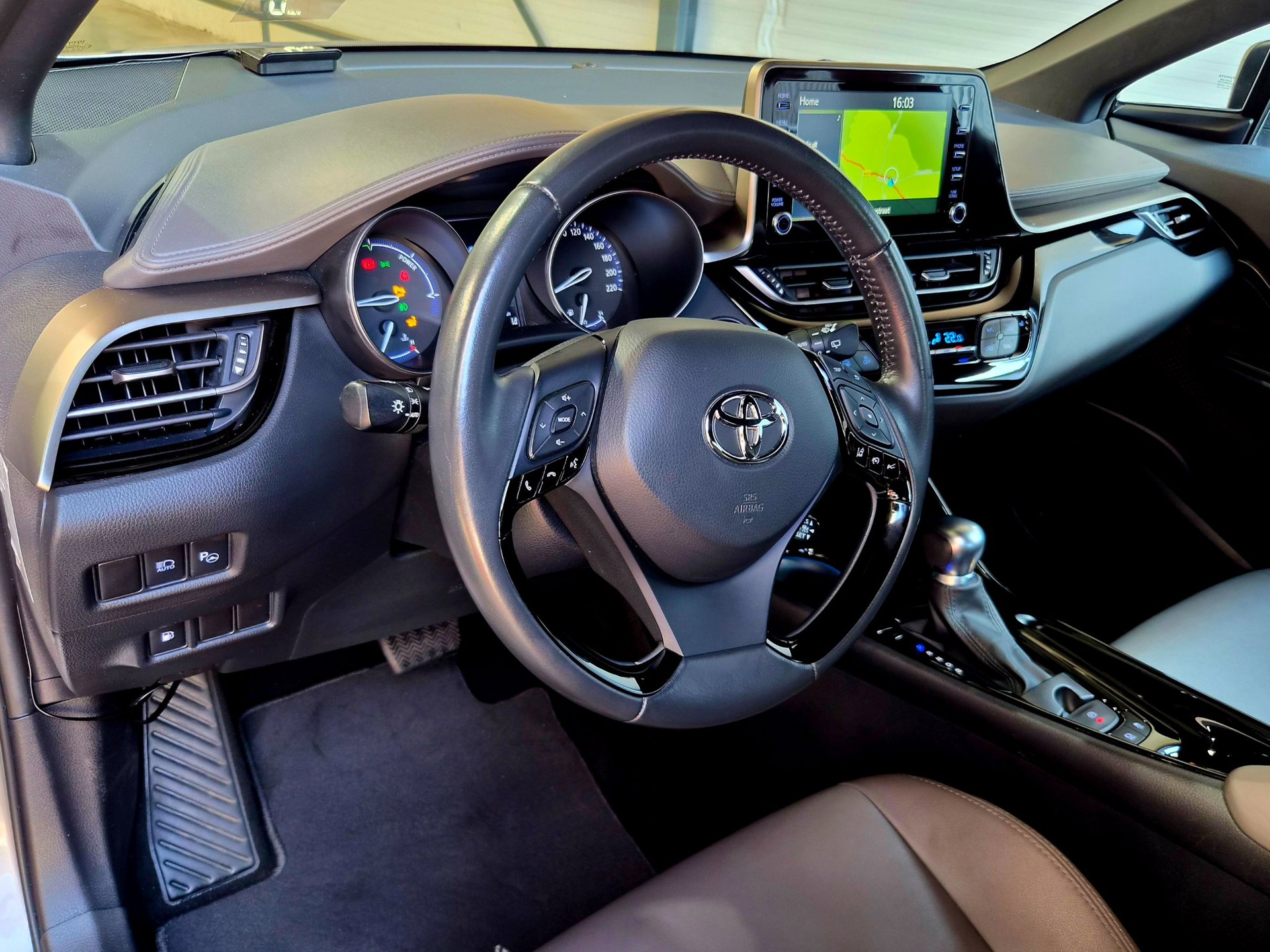 Foto van Toyota Toyota C-hr