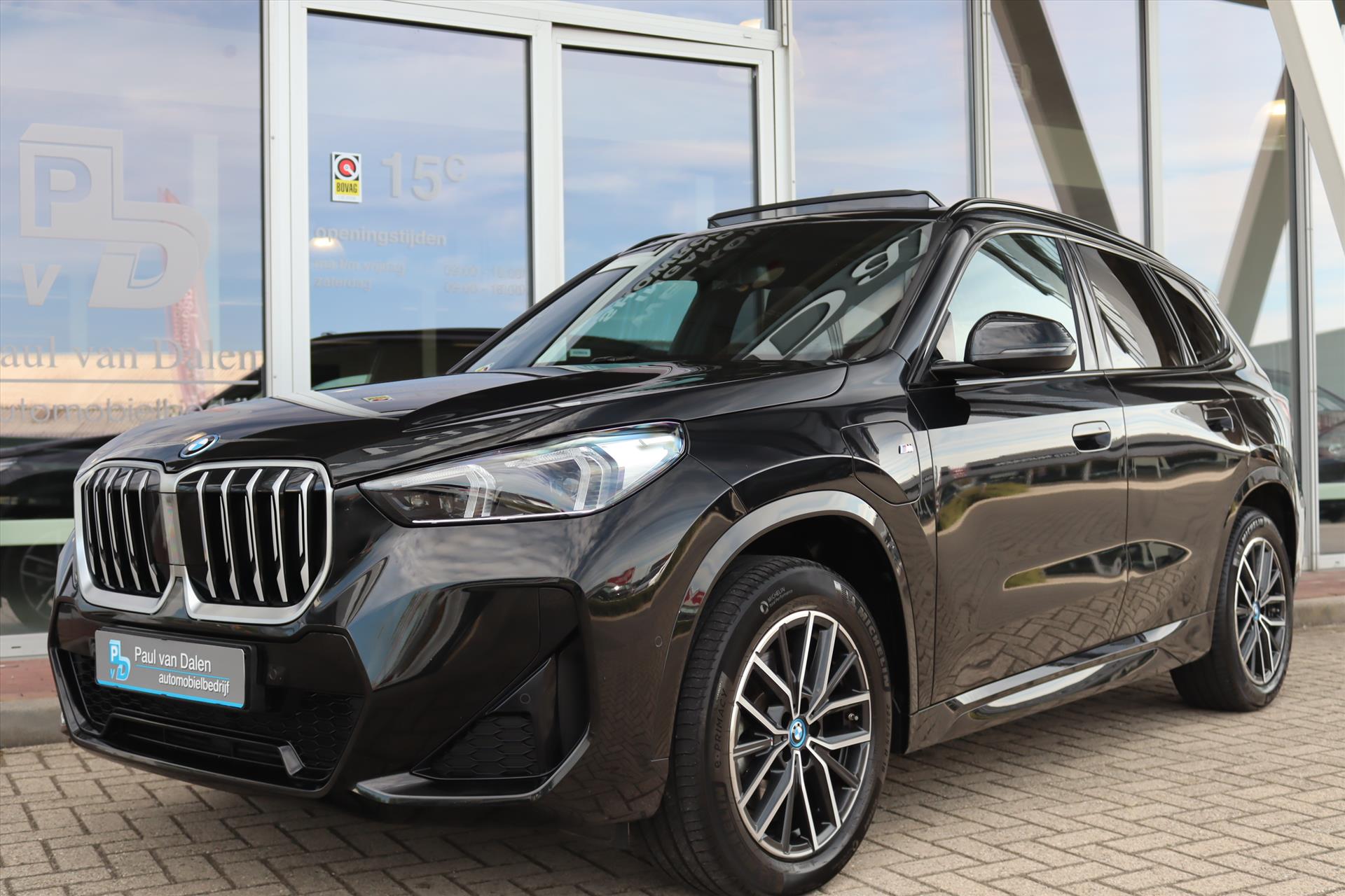 Foto van BMW X1 Xdrive25e