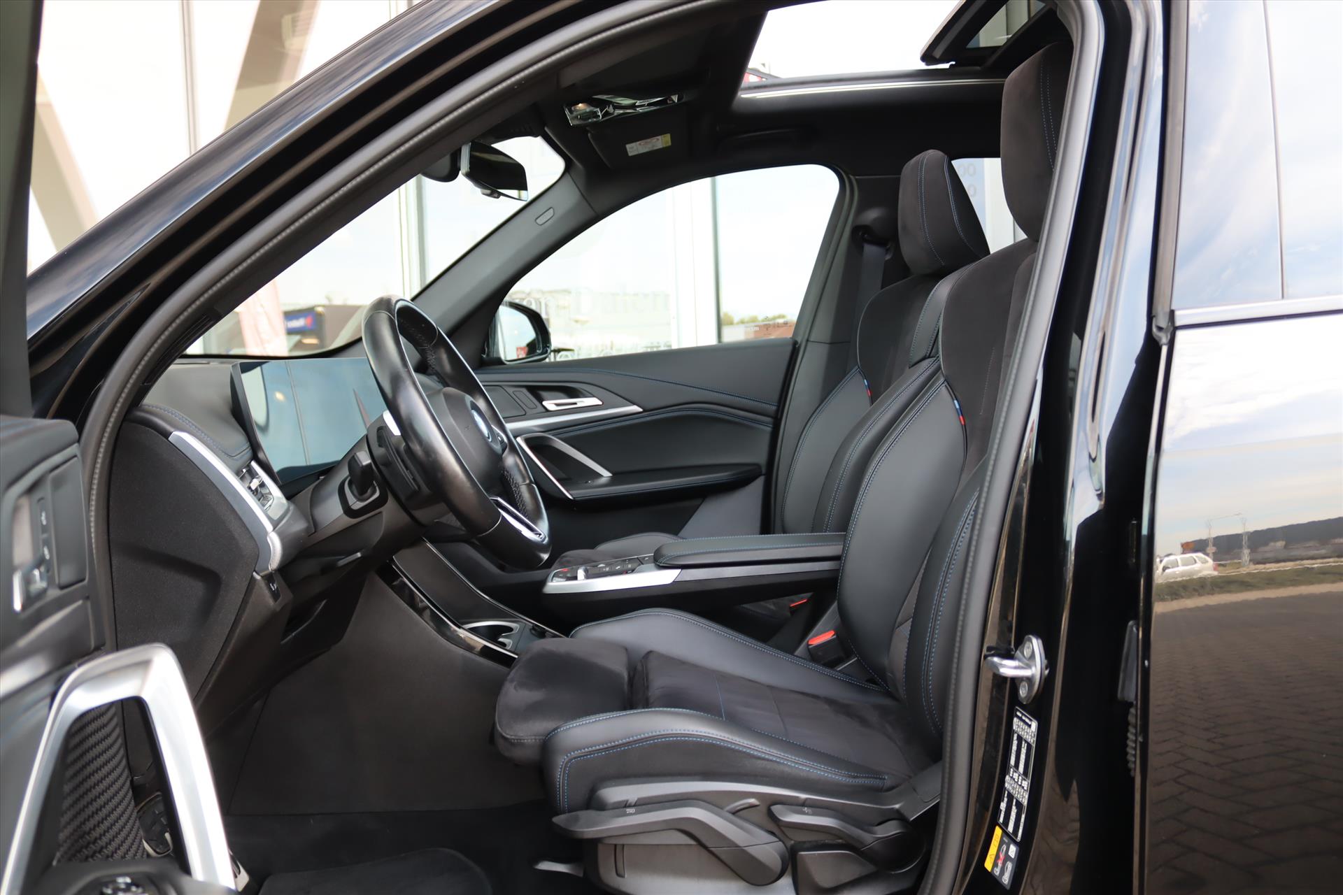 Foto van BMW X1 Xdrive25e