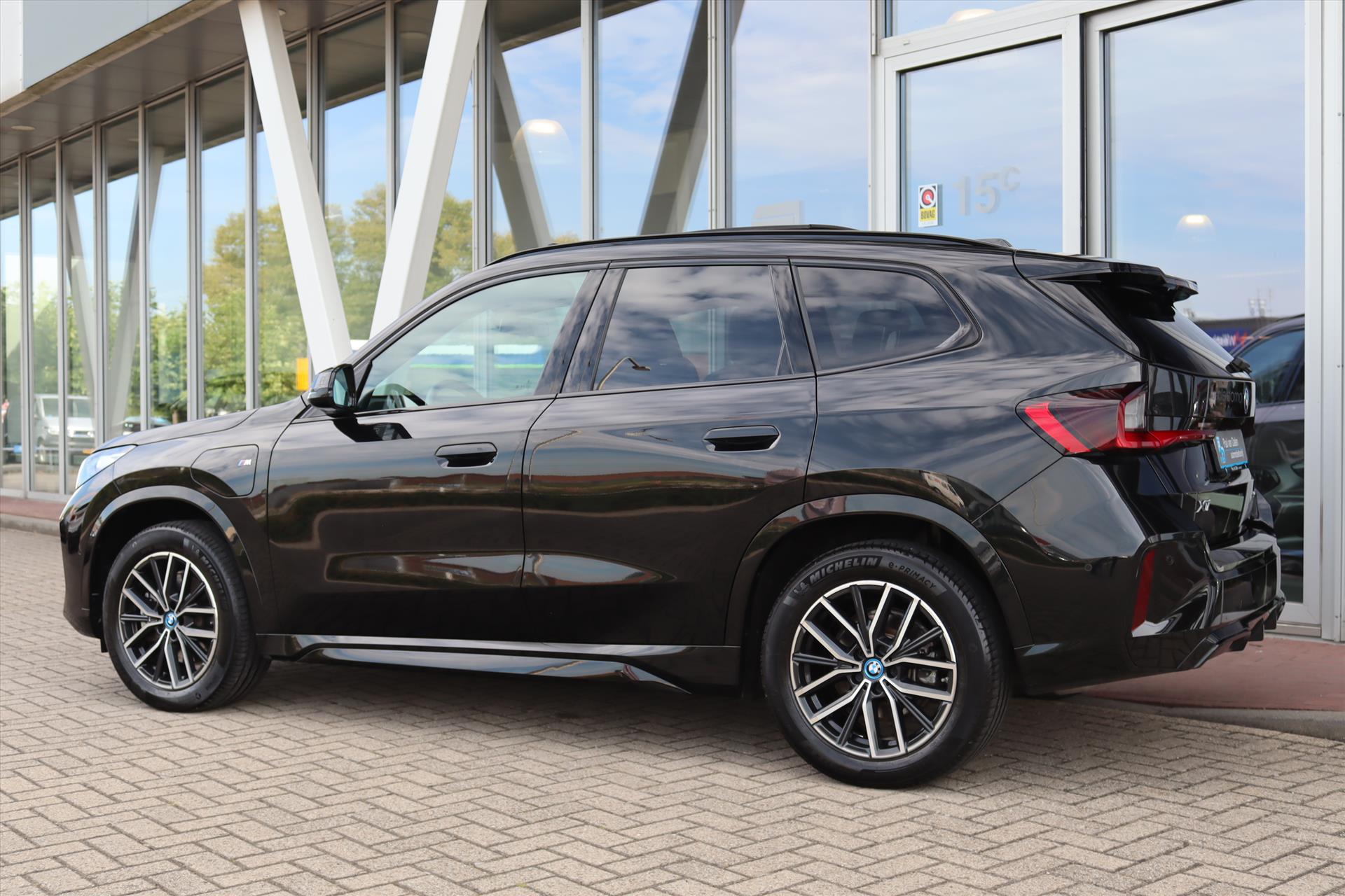 Foto van BMW X1 Xdrive25e