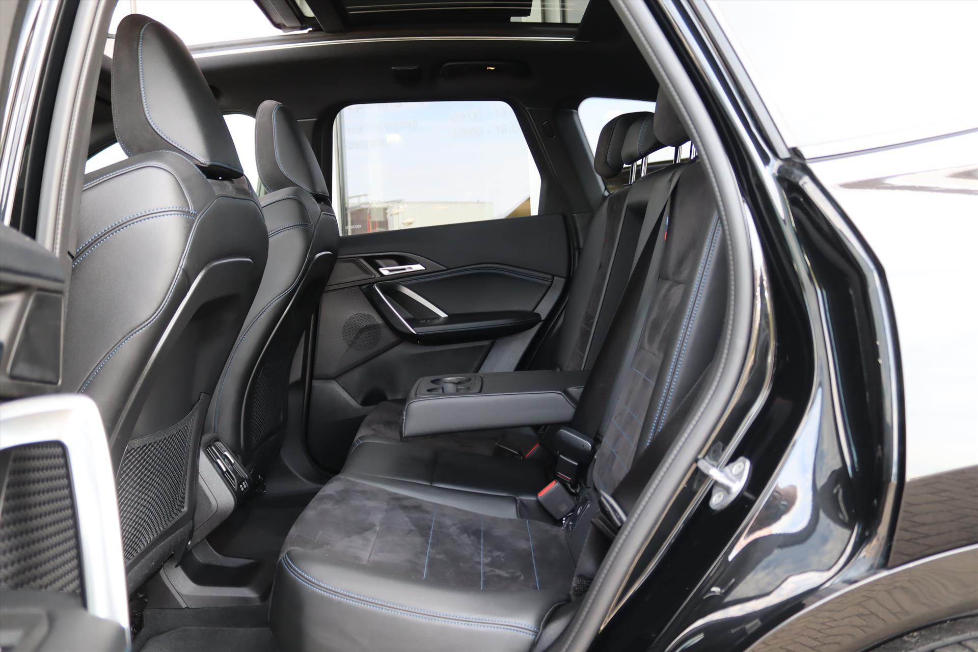 Foto van BMW X1 Xdrive25e