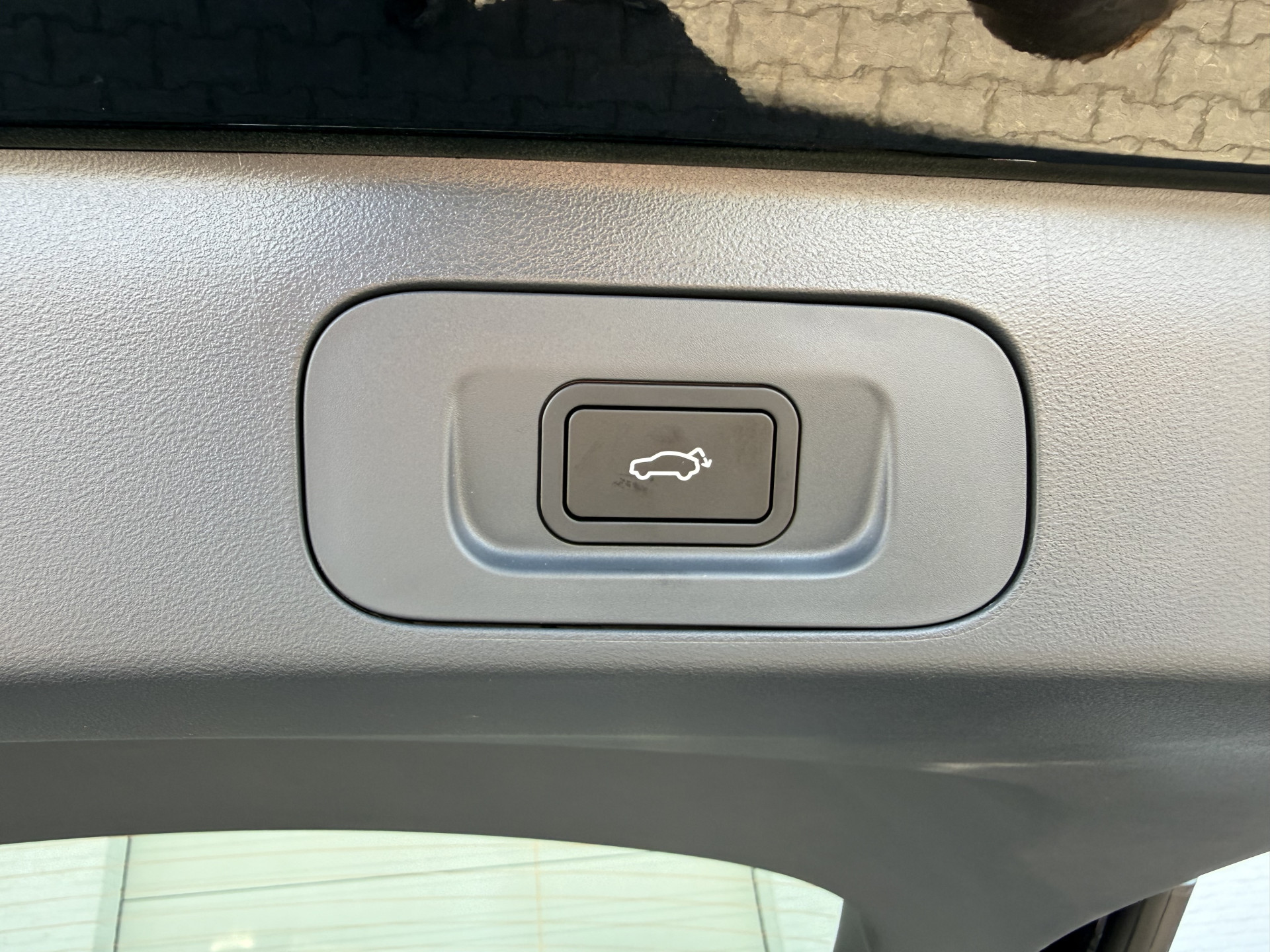 Foto van Geely E5