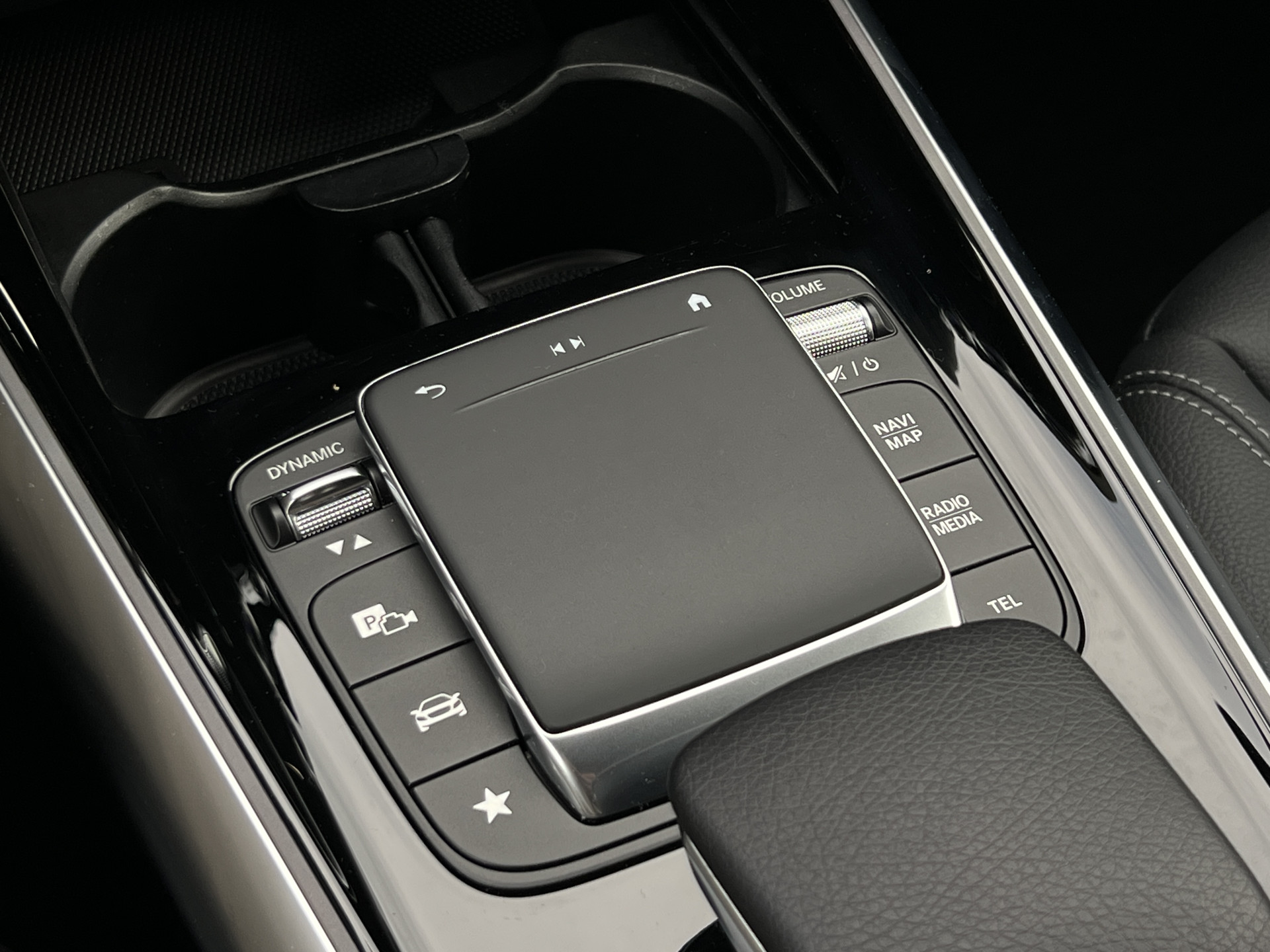 Foto van Mercedes-Benz Eqa