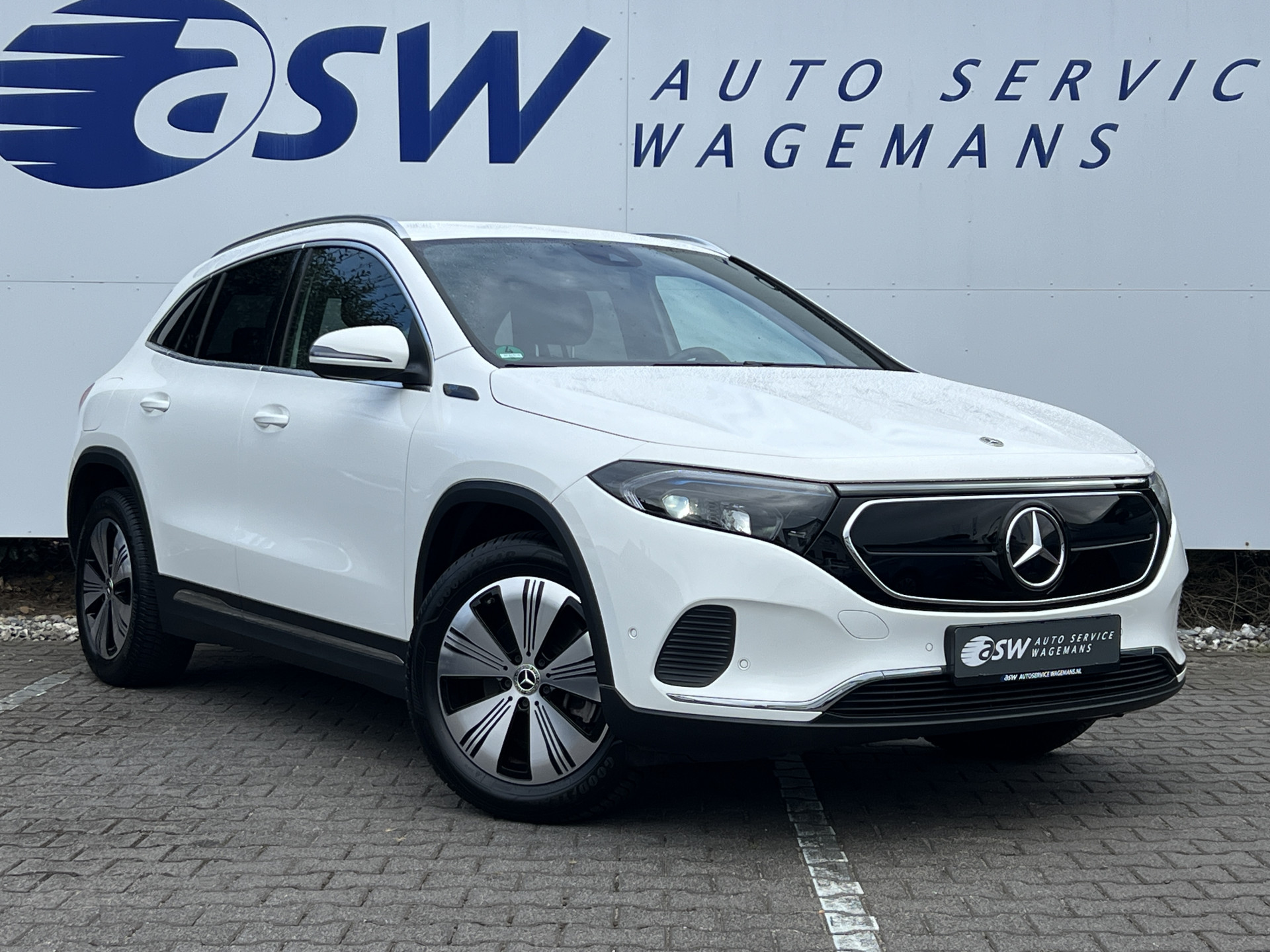 Foto van Mercedes-Benz Eqa