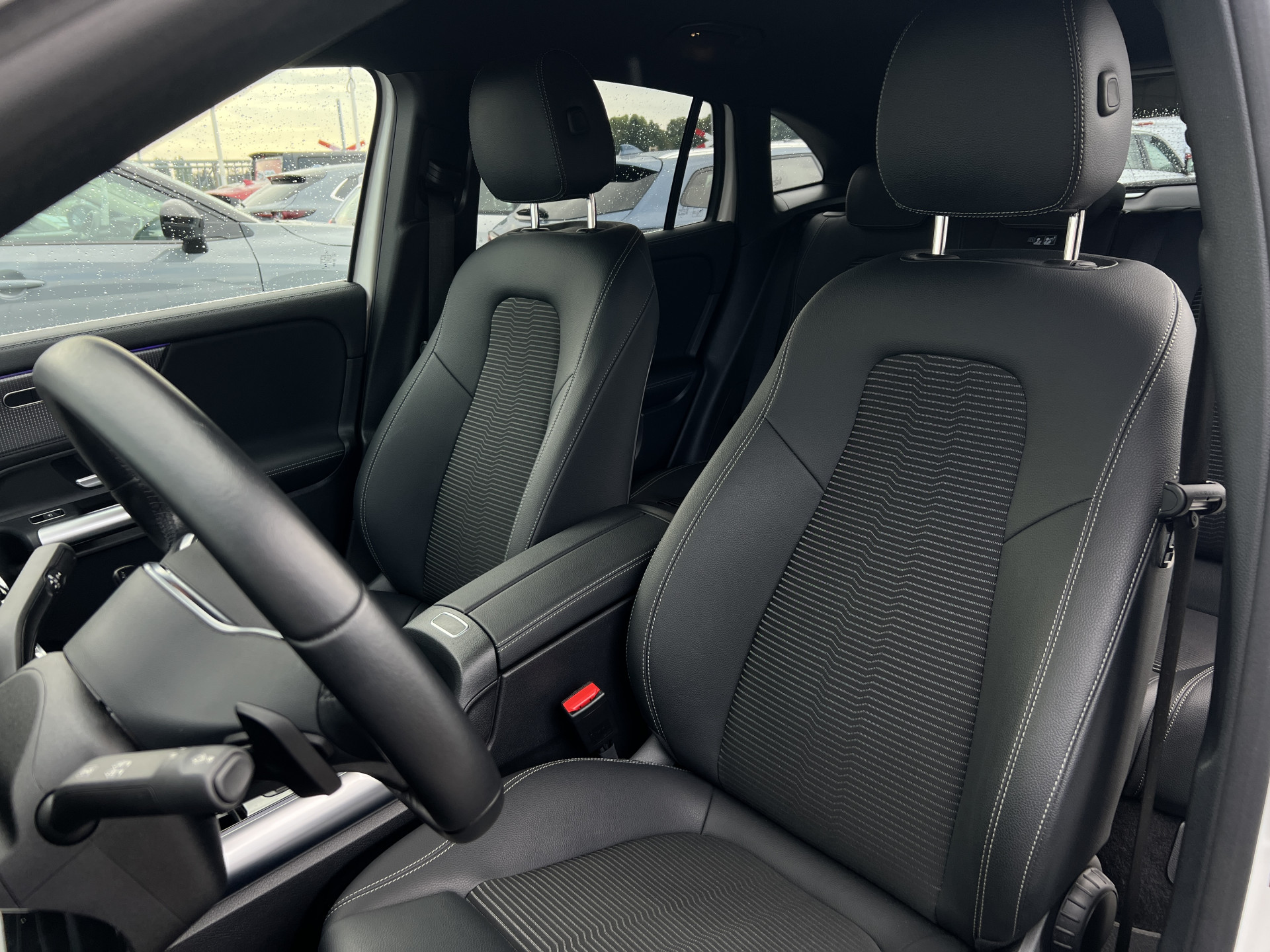 Foto van Mercedes-Benz Eqa