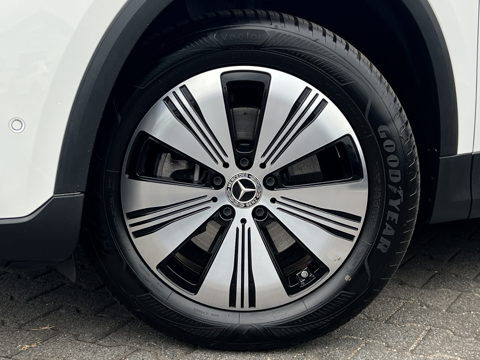 Foto van Mercedes-Benz Eqa