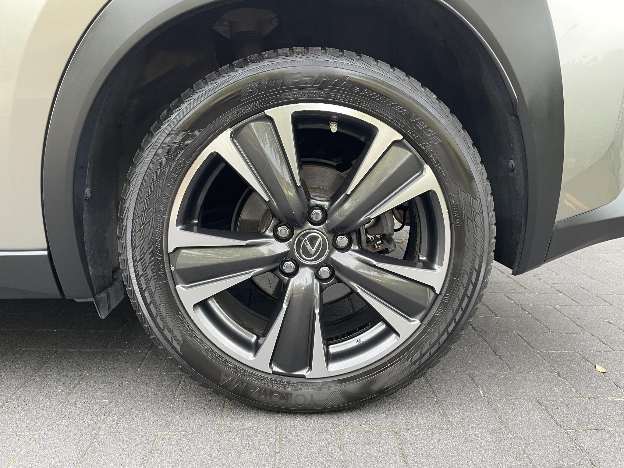Foto van Lexus Ux