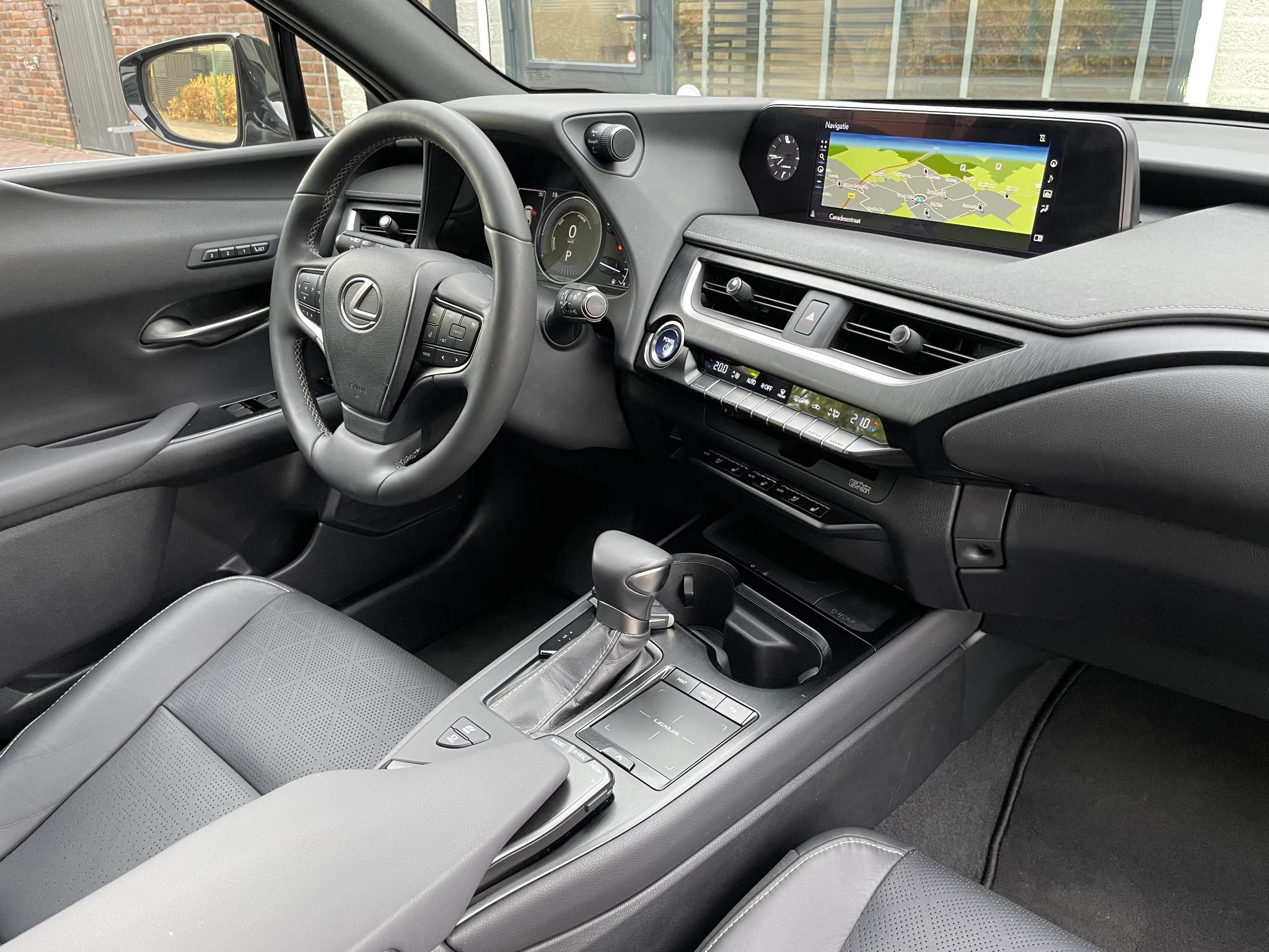 Foto van Lexus Ux