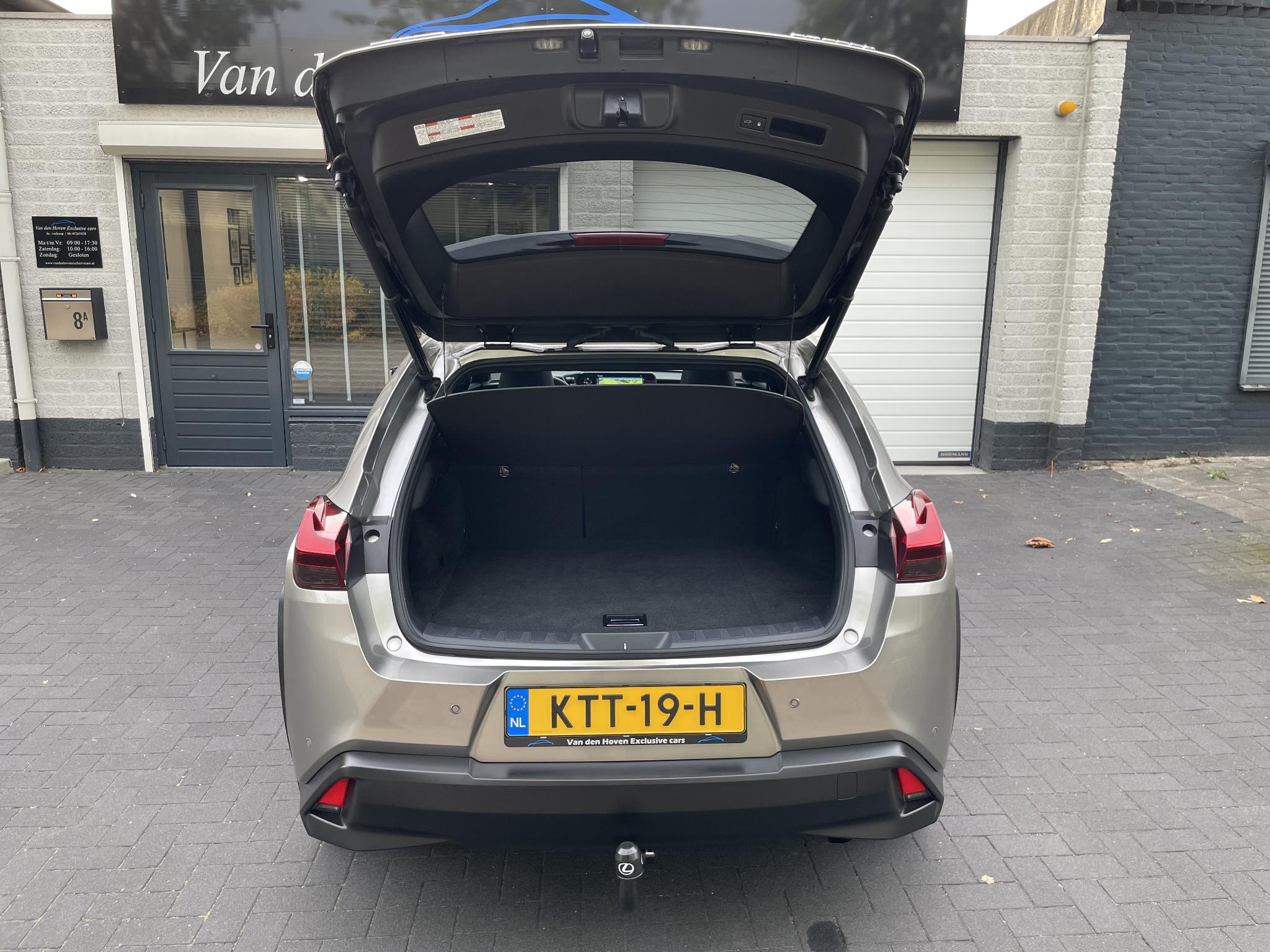 Foto van Lexus Ux