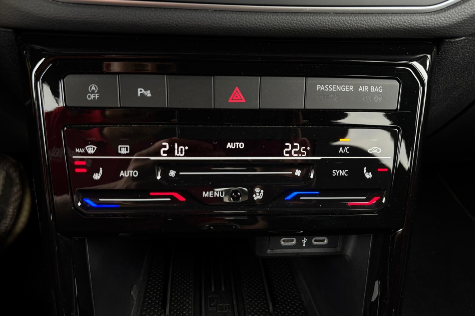Foto van Volkswagen T-cross