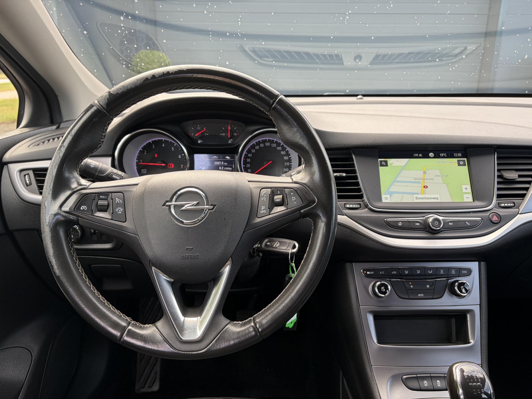 Foto van Opel Astra Sports Tourer