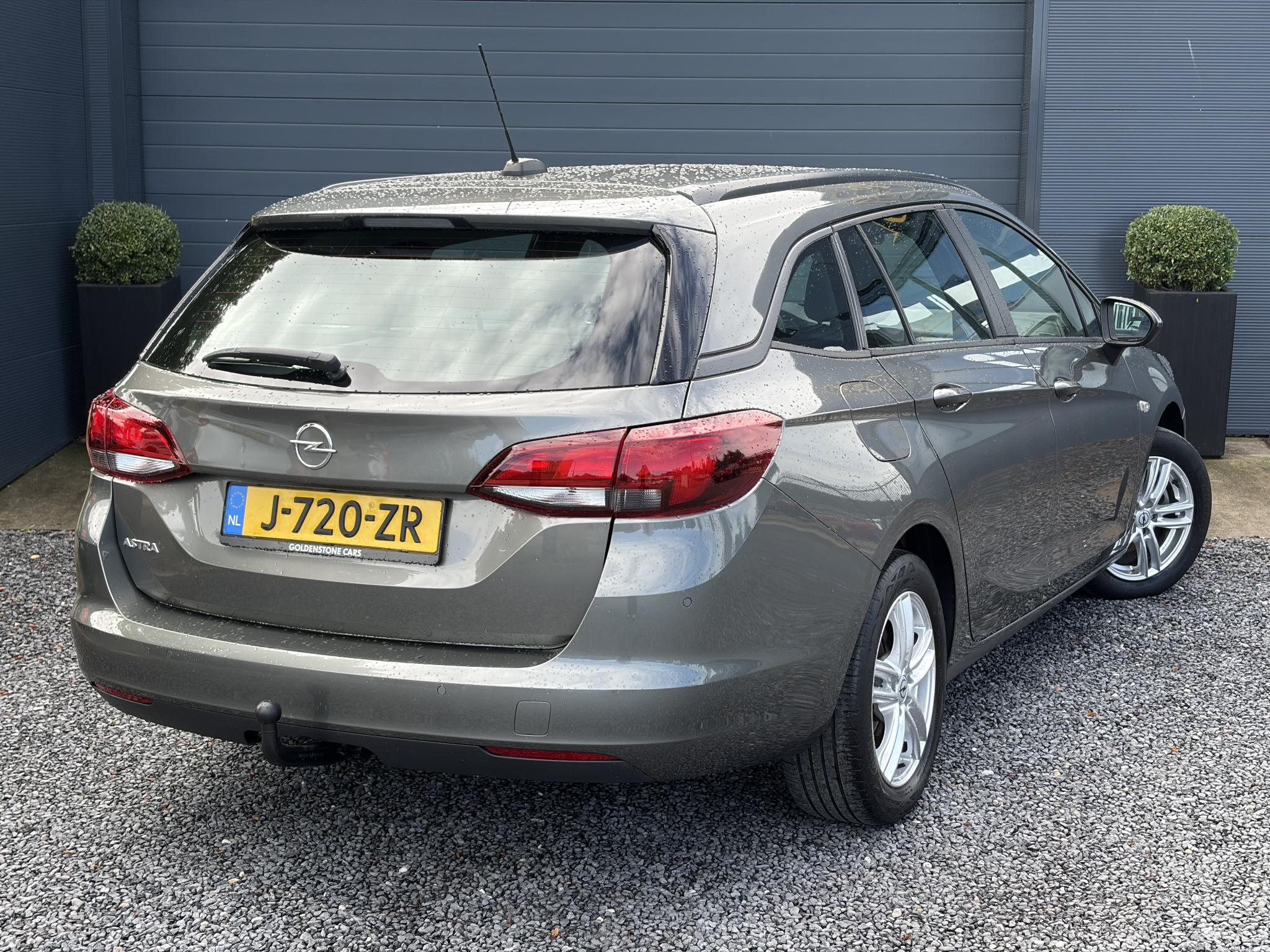 Foto van Opel Astra Sports Tourer