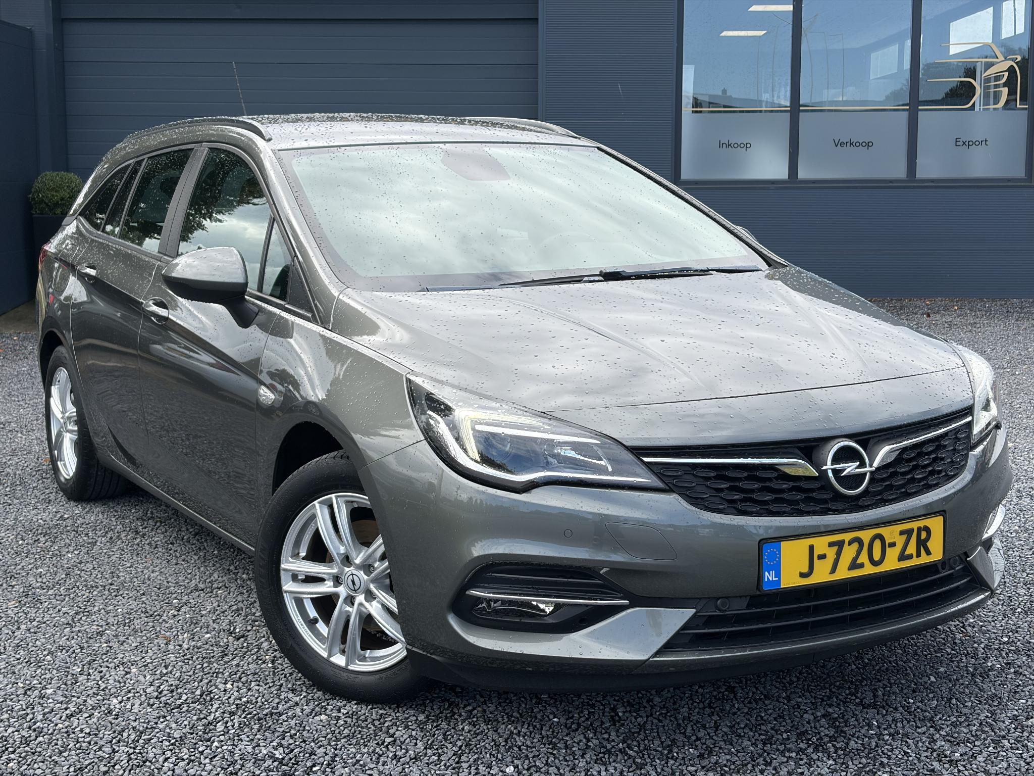 Foto van Opel Astra Sports Tourer