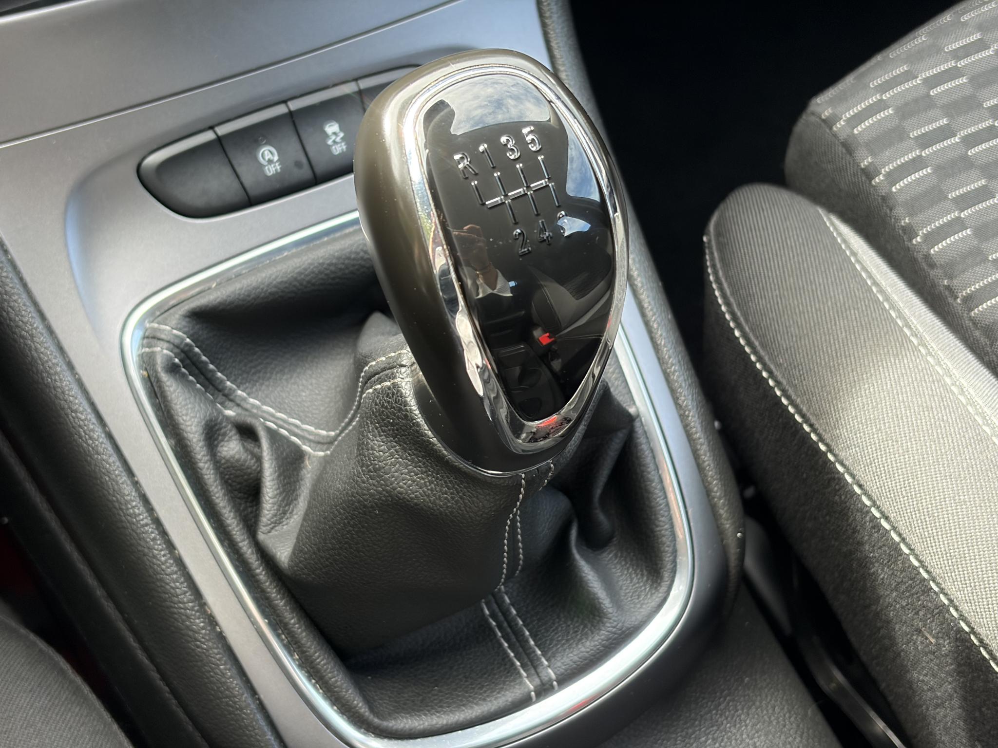Foto van Opel Astra Sports Tourer