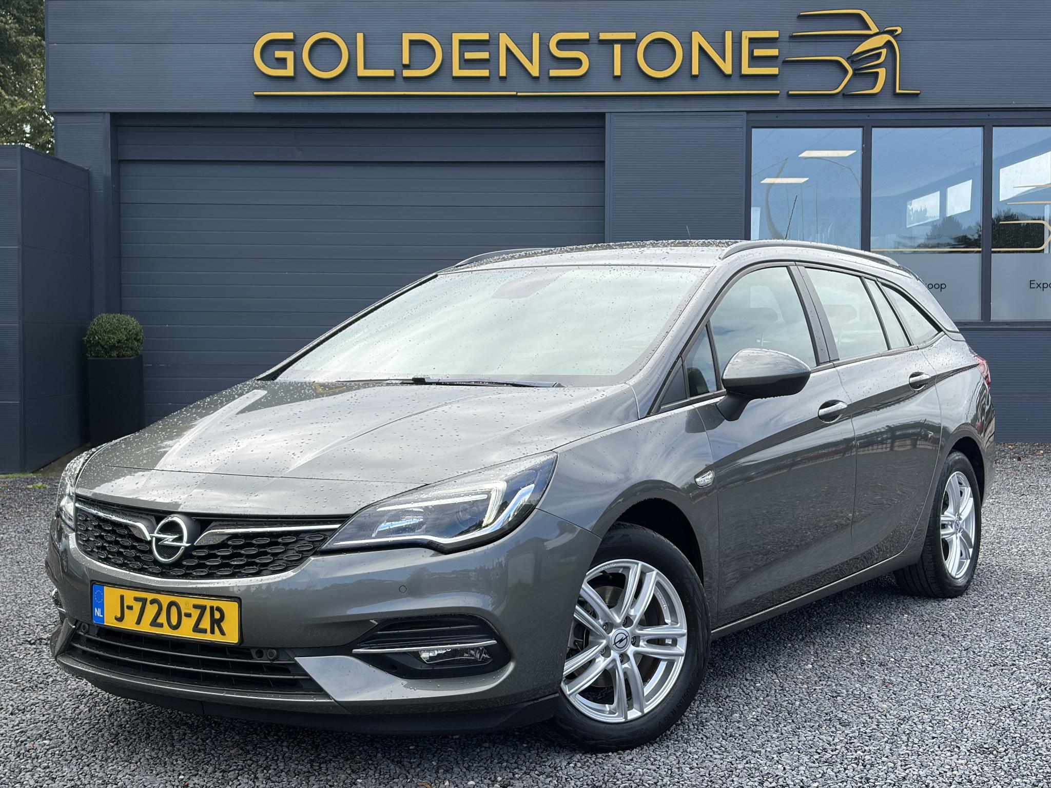 Opel Astra Sports Tourer 1.2 Business Edition 2020 - voorkant