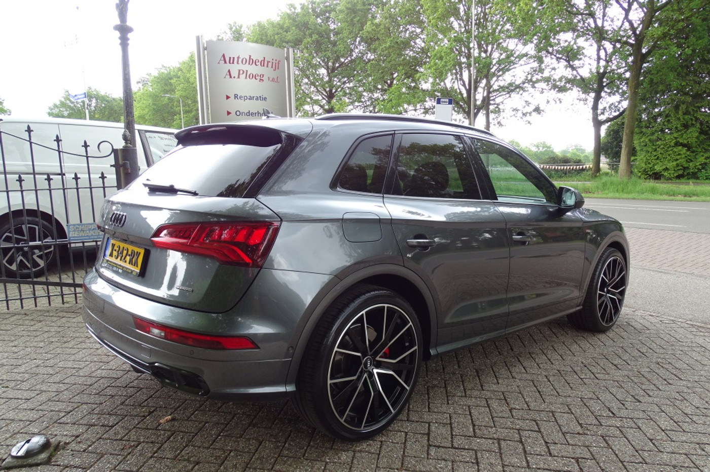 Foto van Audi Q5 55 TFSI E