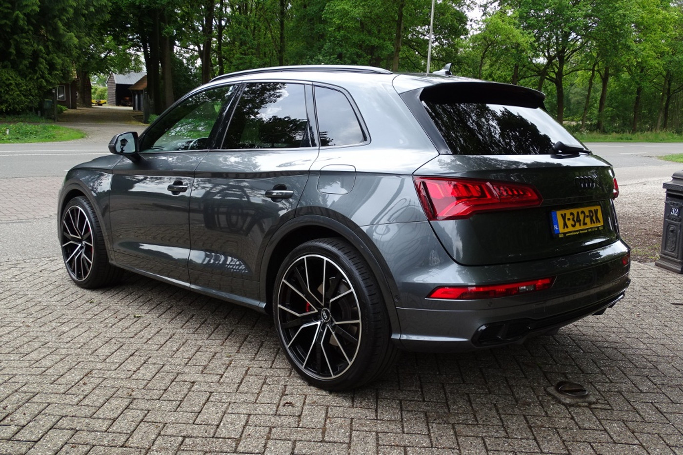 Foto van Audi Q5 55 TFSI E