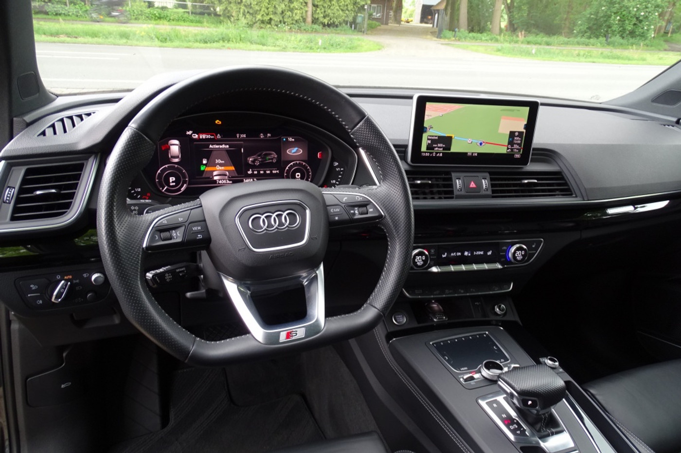 Foto van Audi Q5 55 TFSI E