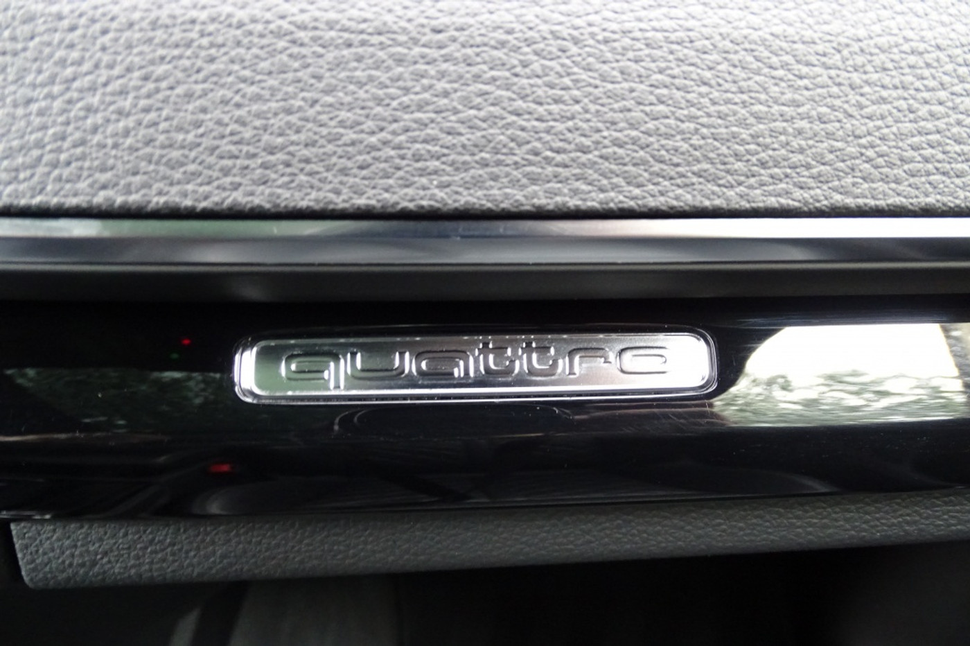 Foto van Audi Q5 55 TFSI E