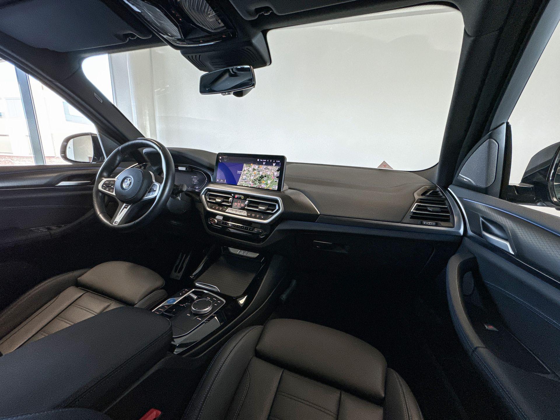 Foto van BMW Ix3