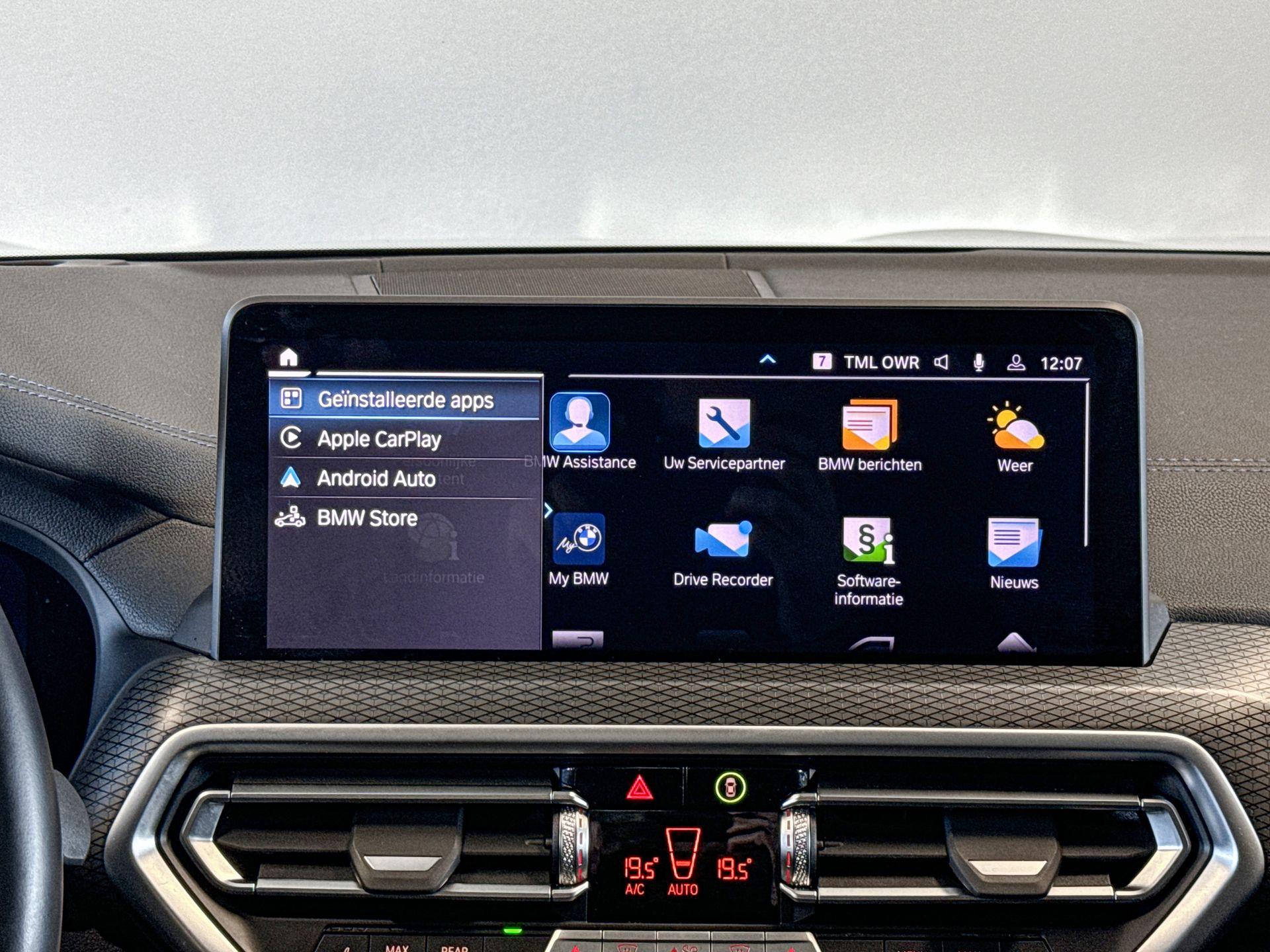 Foto van BMW Ix3