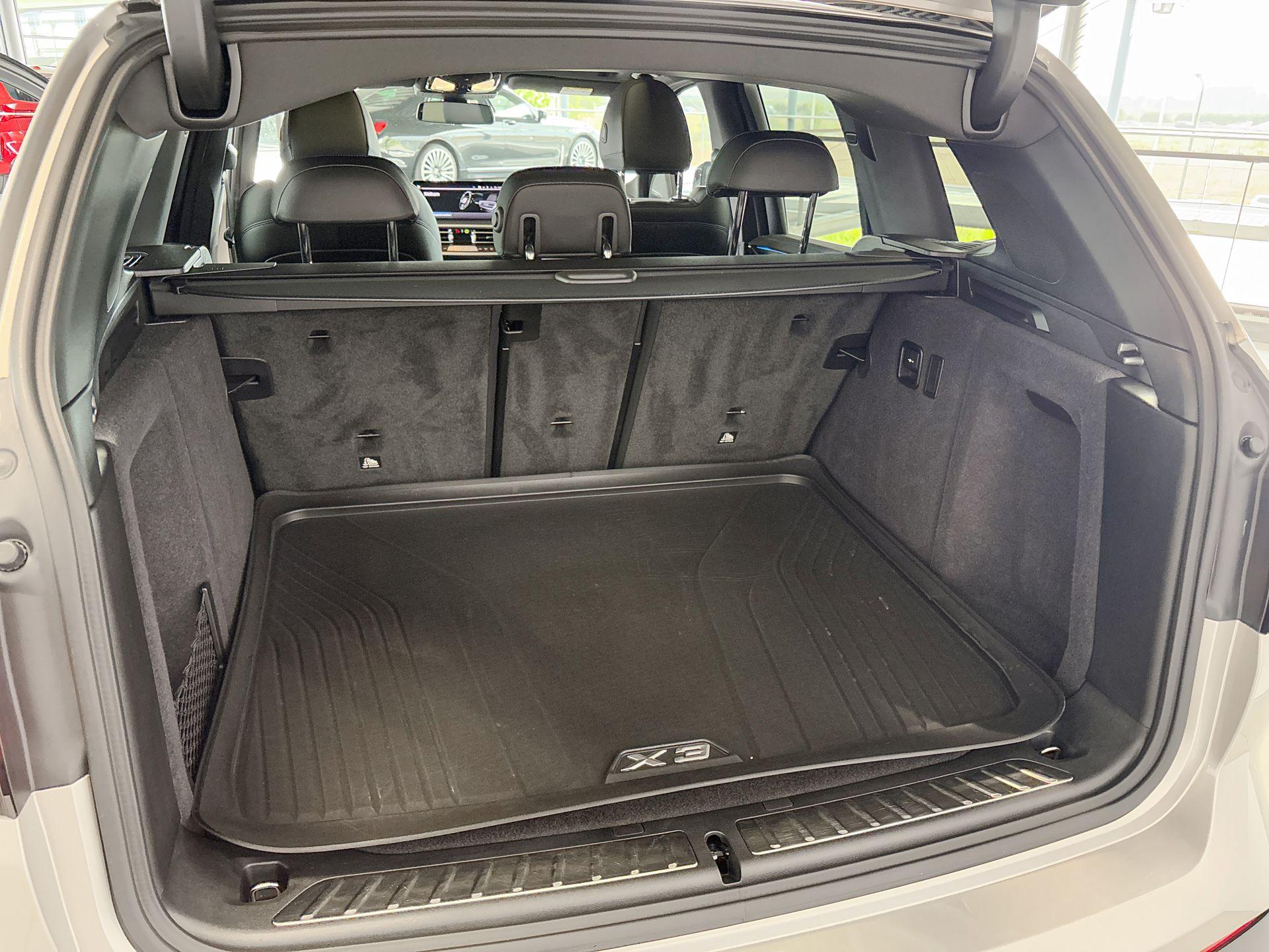 Foto van BMW Ix3