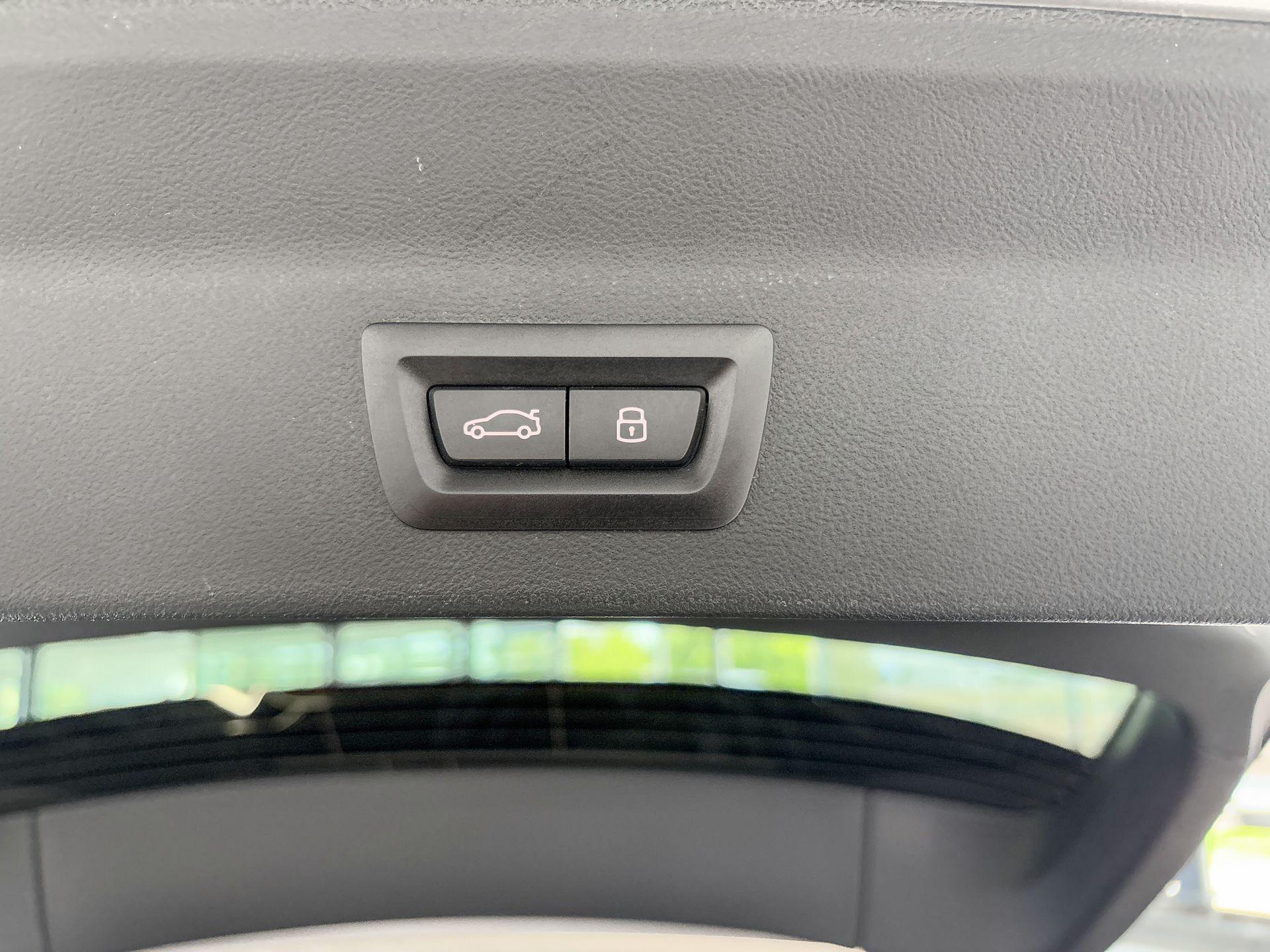 Foto van BMW Ix3