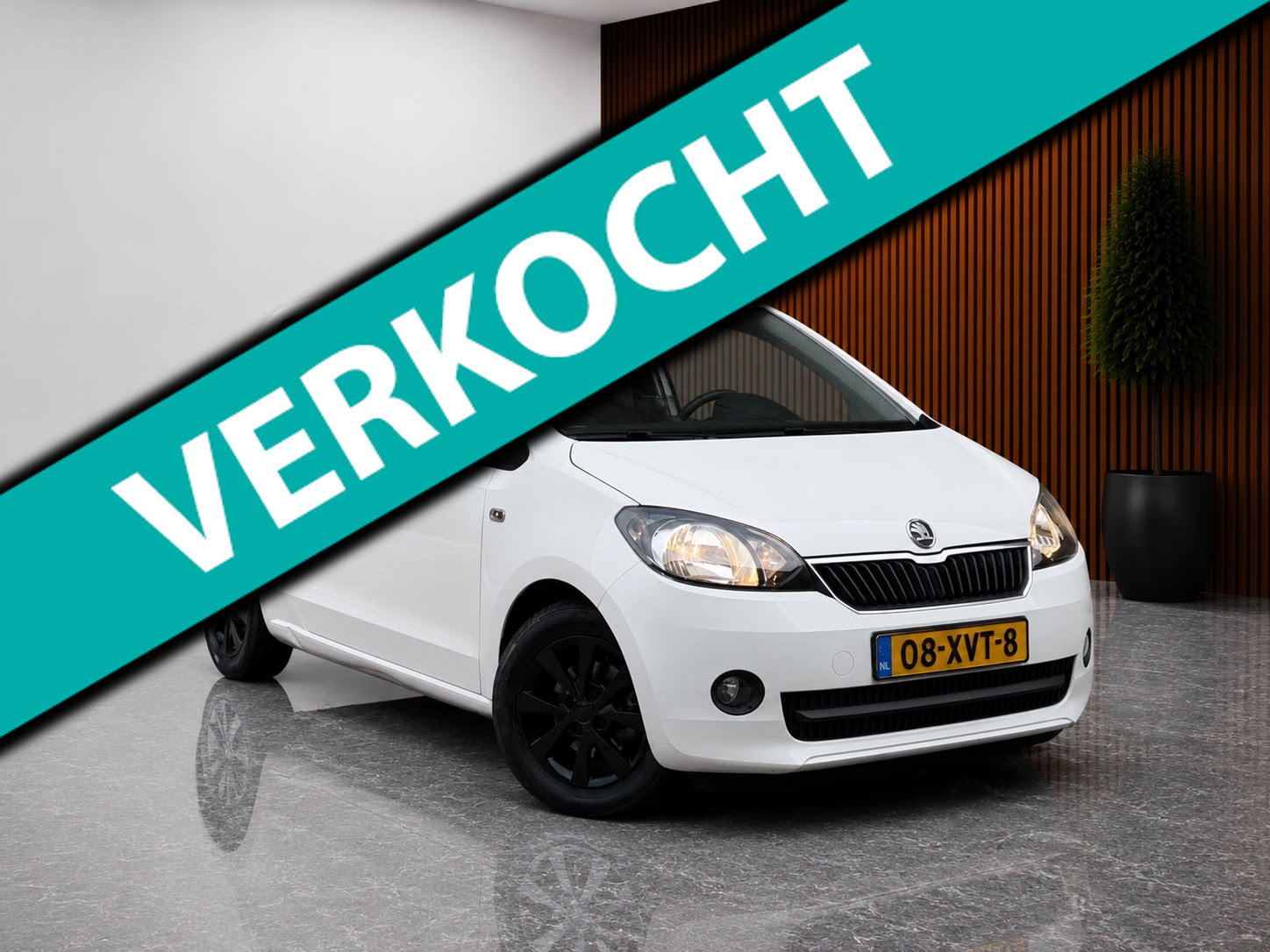 Skoda Citigo 1.0 Greentech Elegance Sport 75PK (STOELVERWARMING, AIRCO, LICHTMETALEN VELG, CRUISE CONTROL, ELEKT RAMEN) 2012 - voorkant