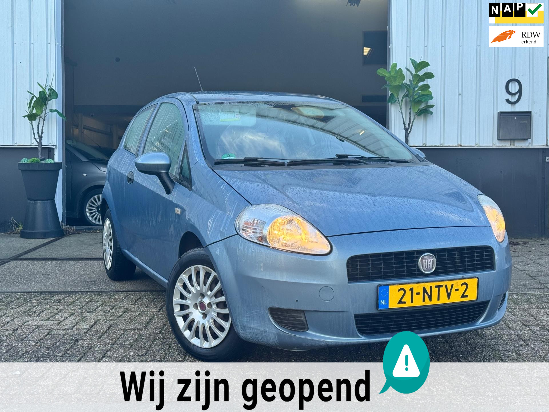 Fiat Fiat Punto | 1.2 | Active | AIRCO | NAP |NL | LAGE KM | ELEK. RAMEN | BOEKJES | 2010 - voorkant