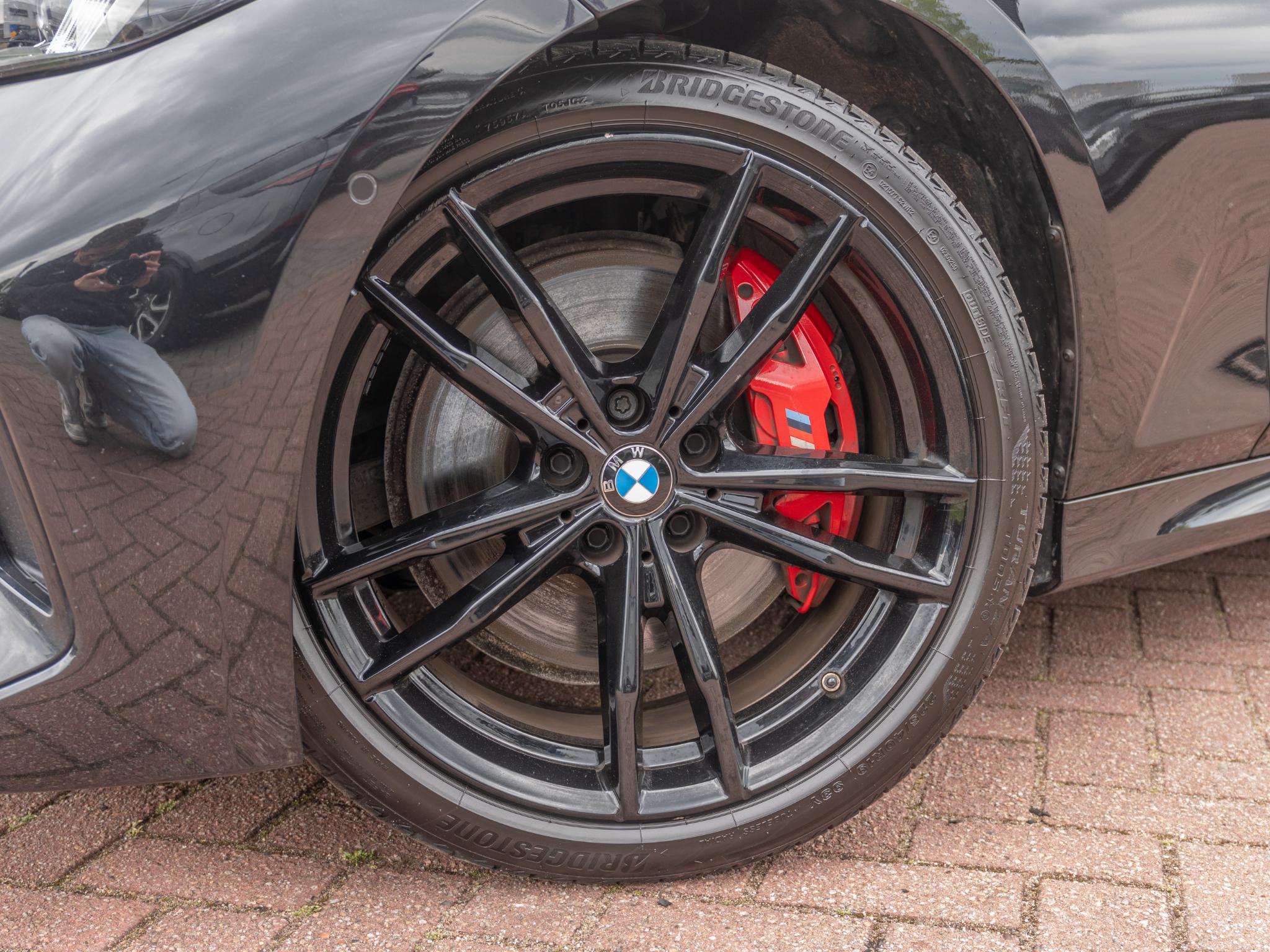 Foto van BMW 330i