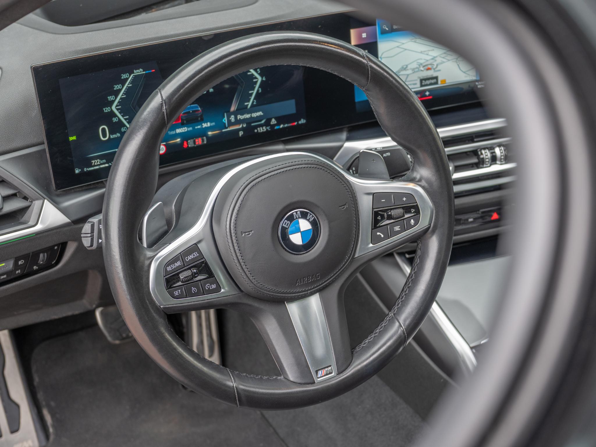 Foto van BMW 330i