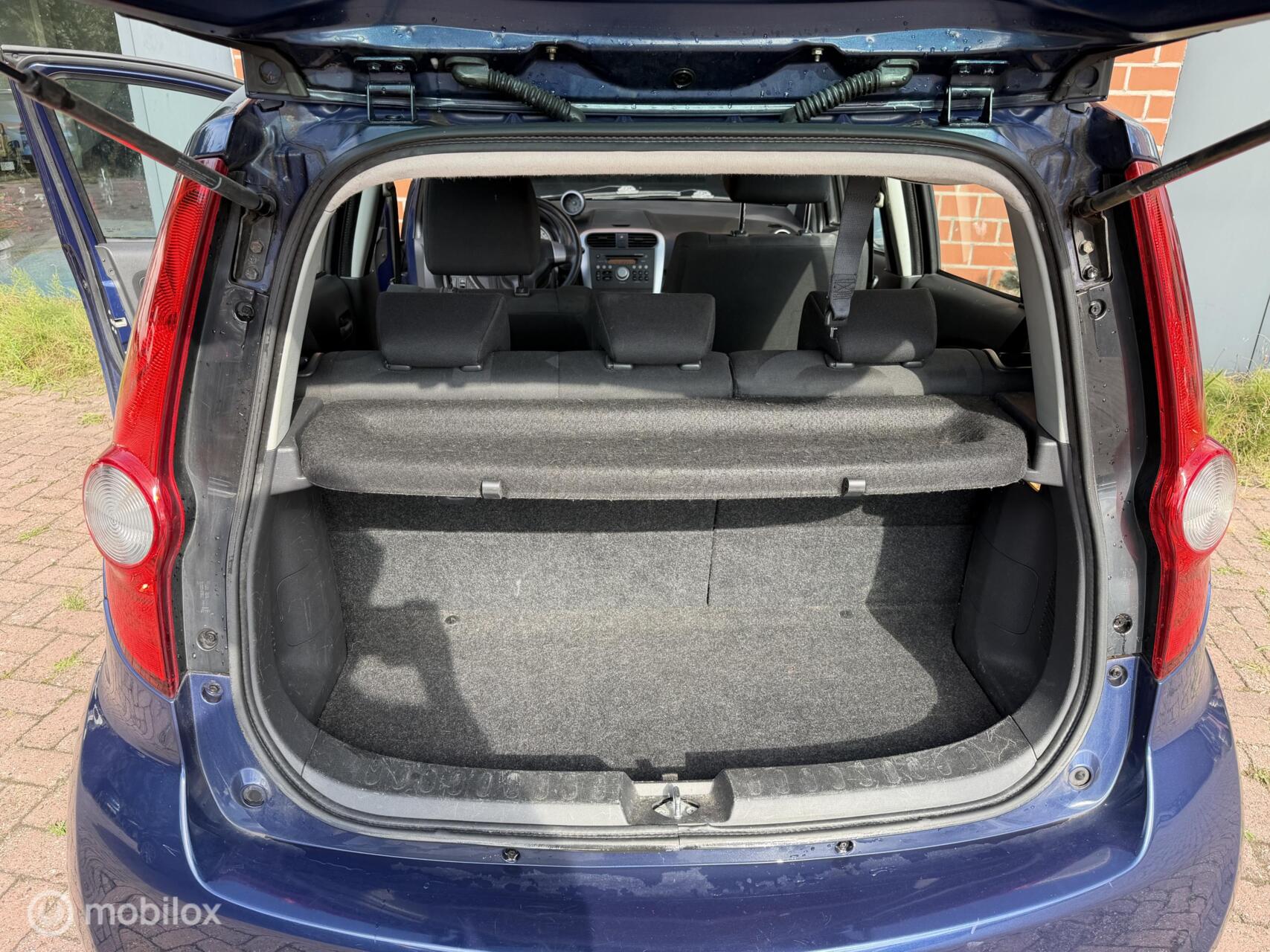 Foto van Opel Agila