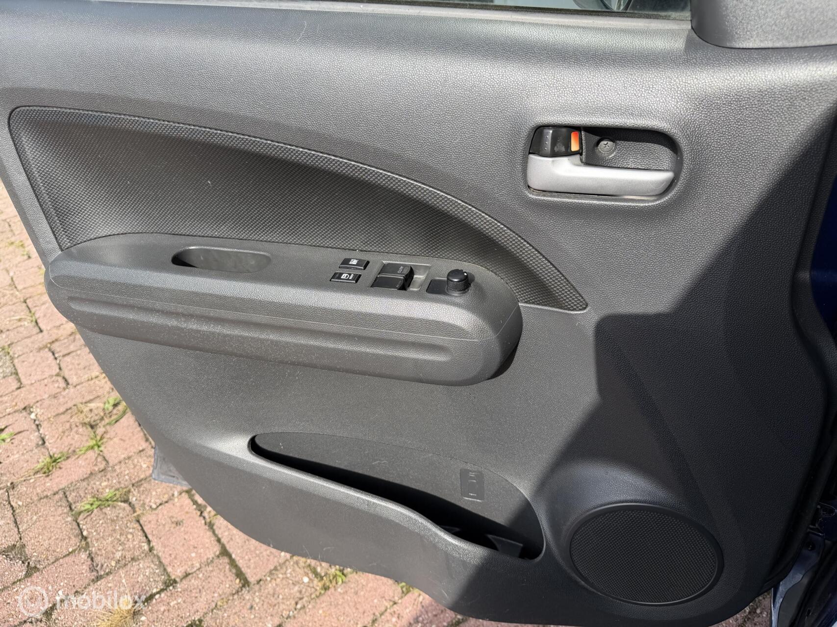 Foto van Opel Agila