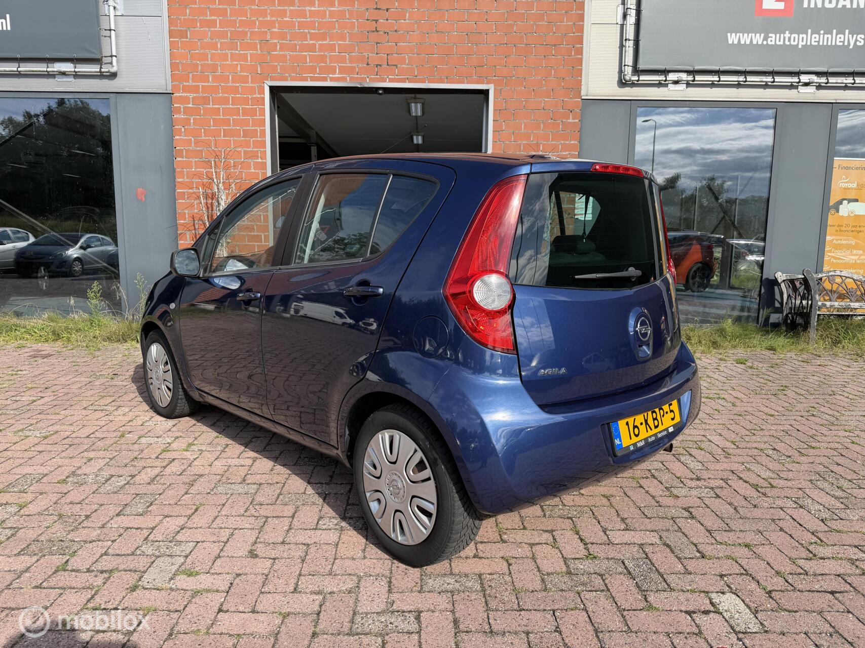 Foto van Opel Agila