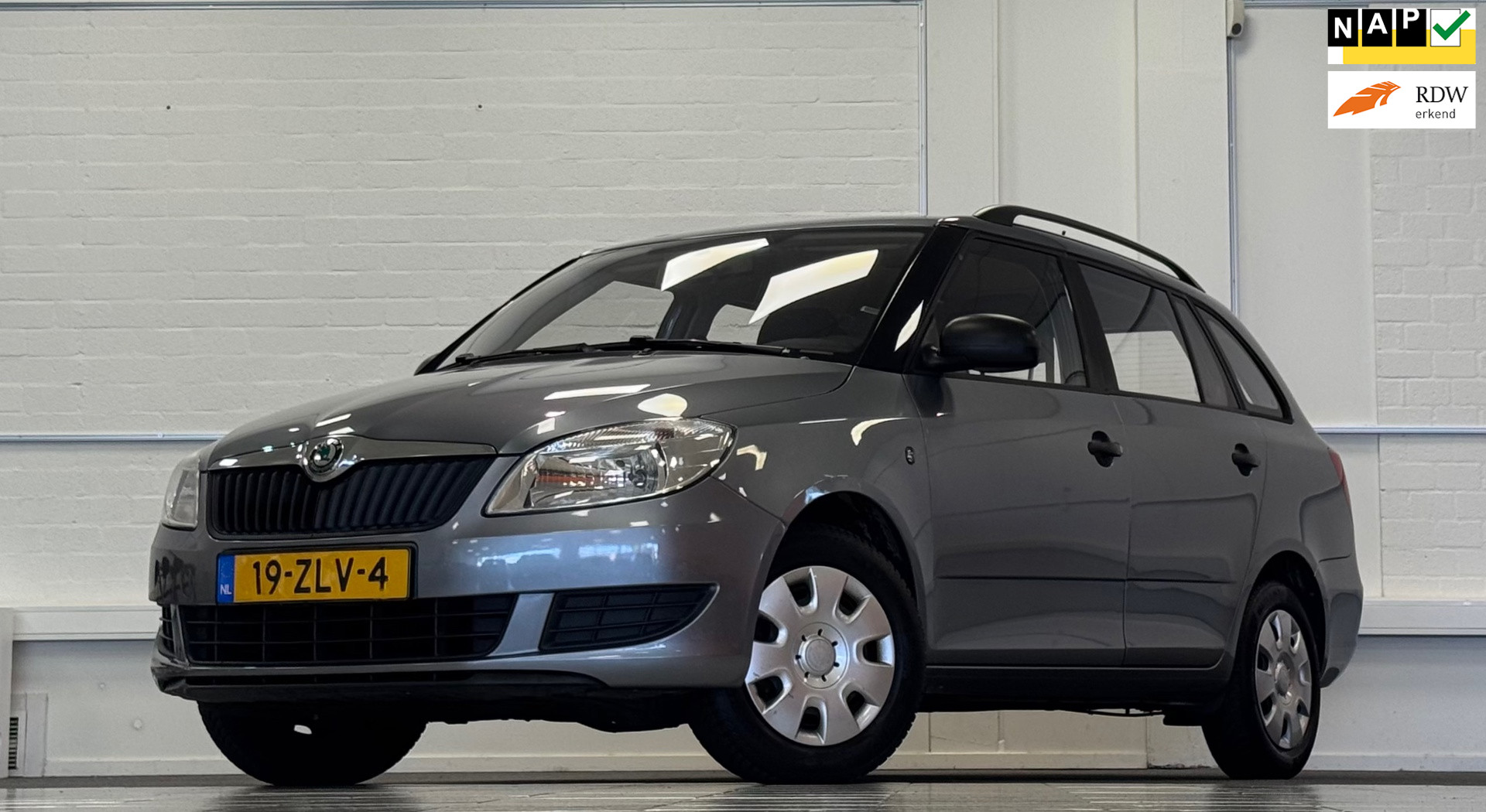 Skoda Fabia 1.2 TSI Arctic 2e Eigenaar Trekhaak Mooi! 2013 - voorkant