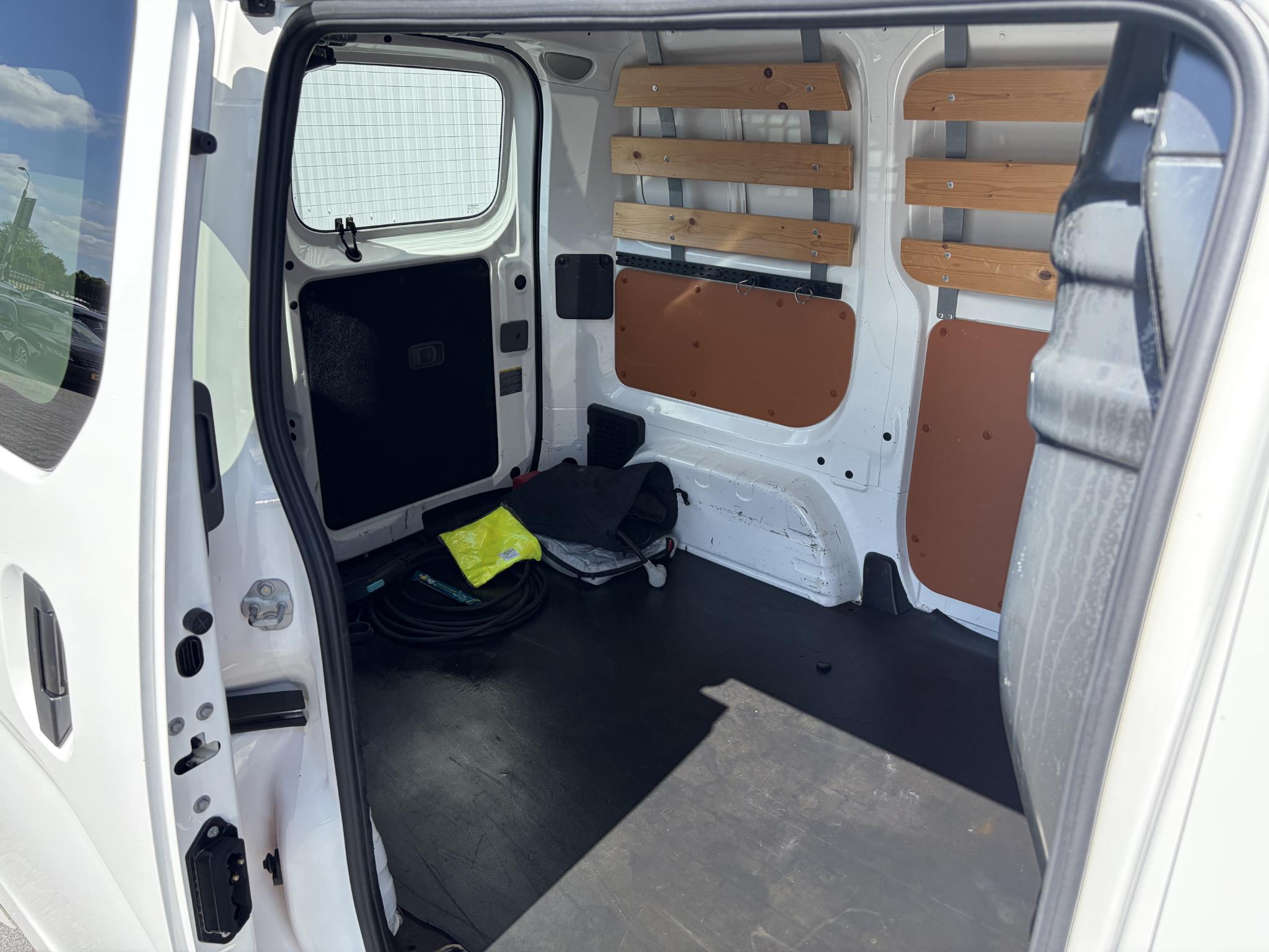 Foto van Nissan Nissan E-nv200