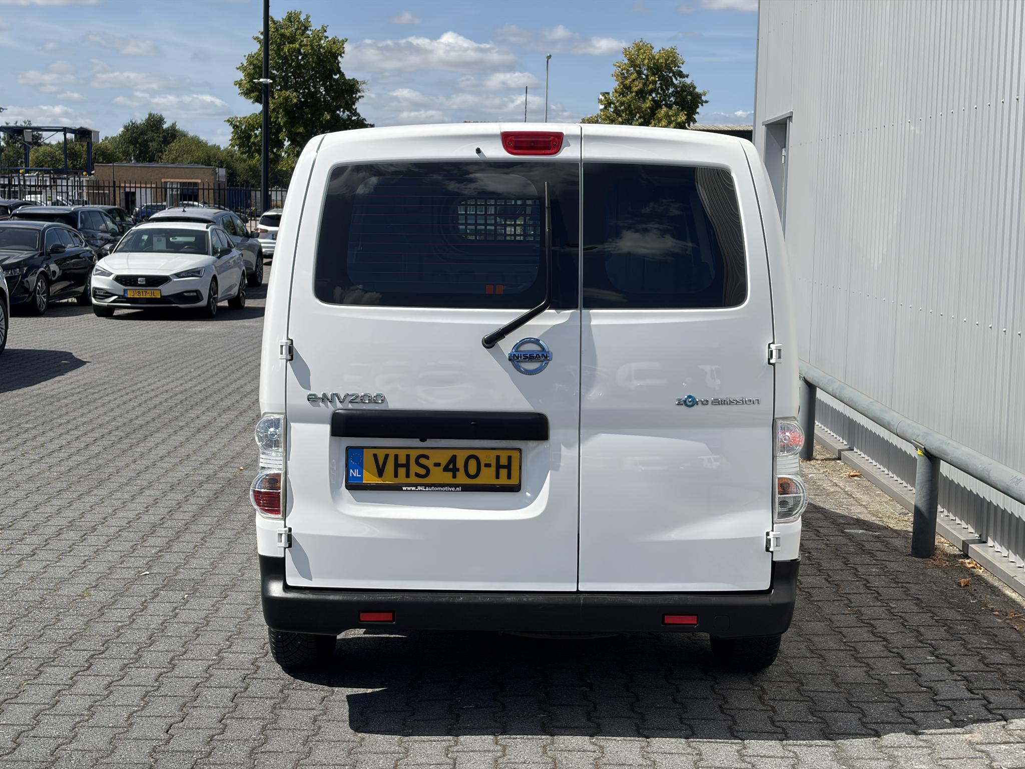 Foto van Nissan Nissan E-nv200