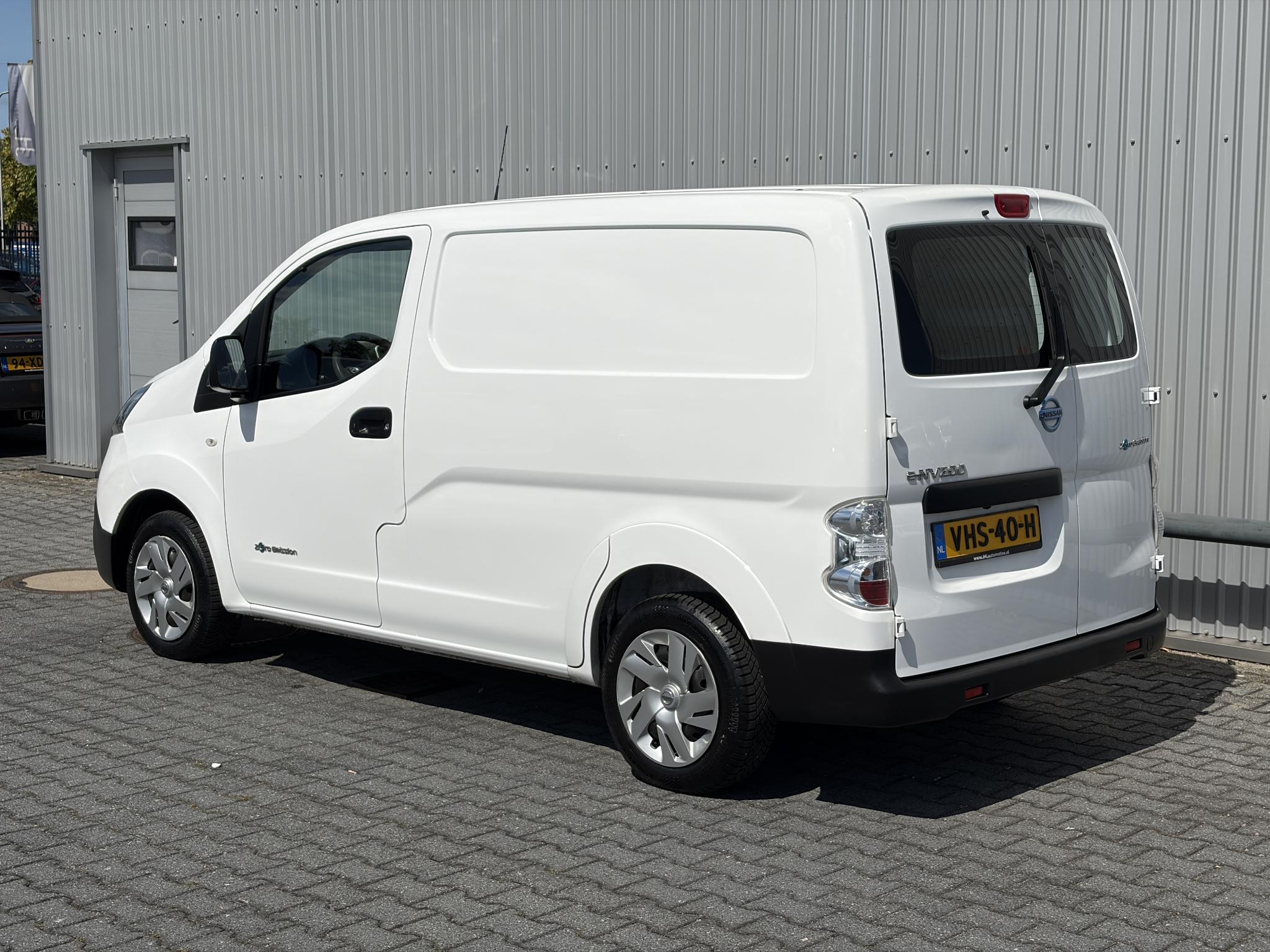 Foto van Nissan Nissan E-nv200