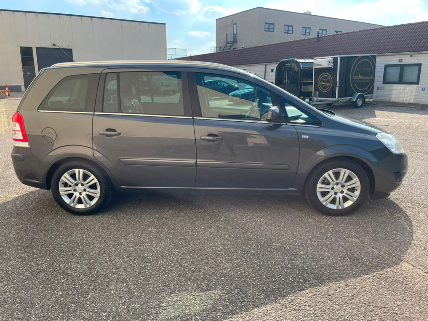 Foto van Opel Zafira