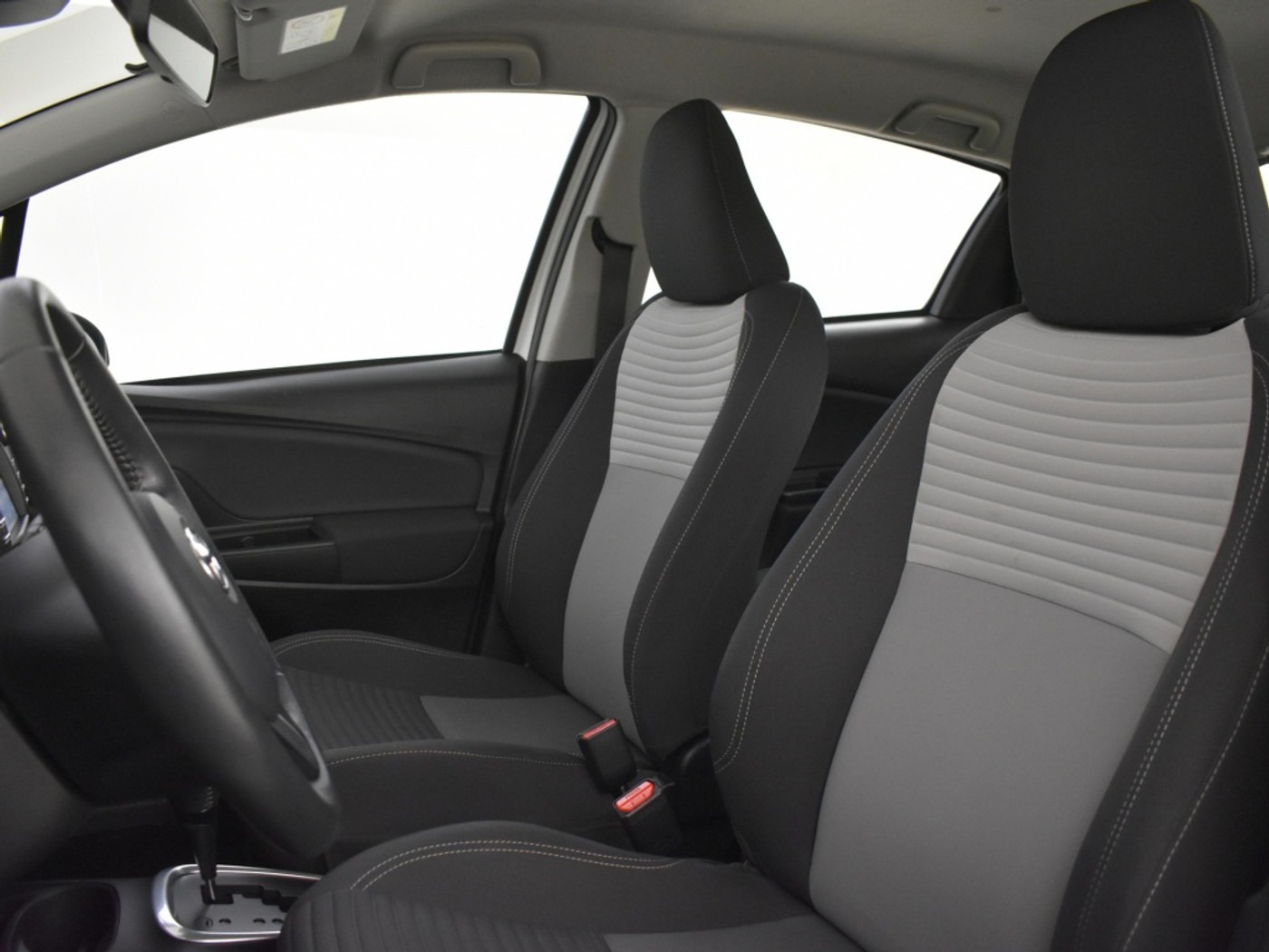 Foto van Toyota Toyota Yaris Hybrid