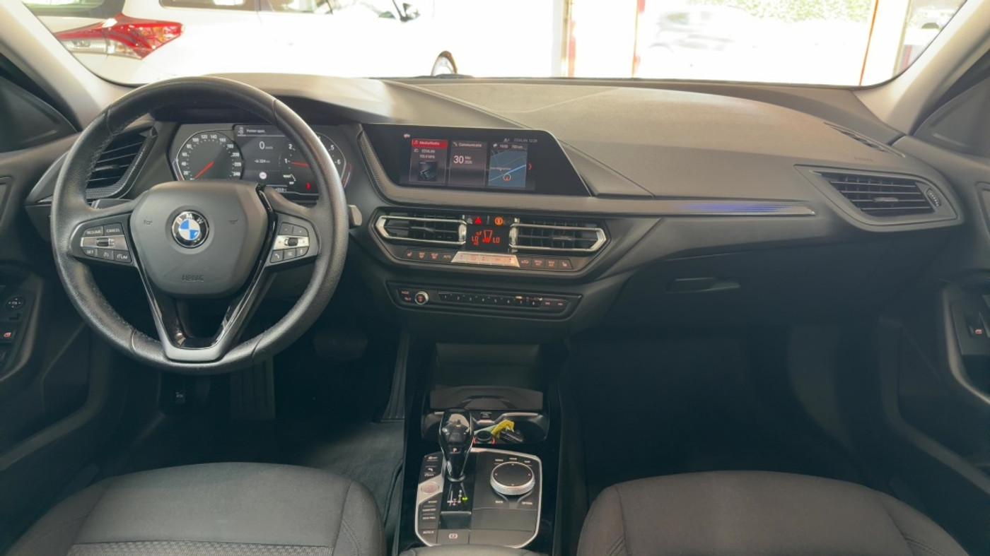 Foto van BMW 118i