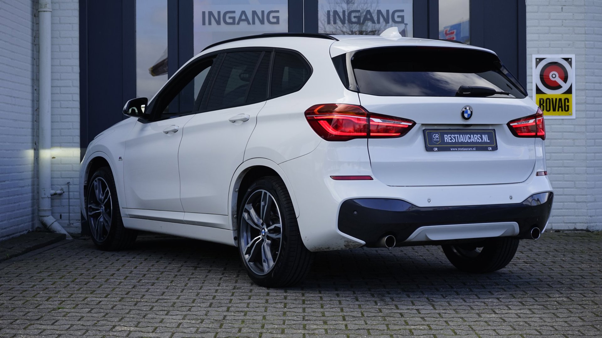 Foto van BMW X1 Sdrive20i