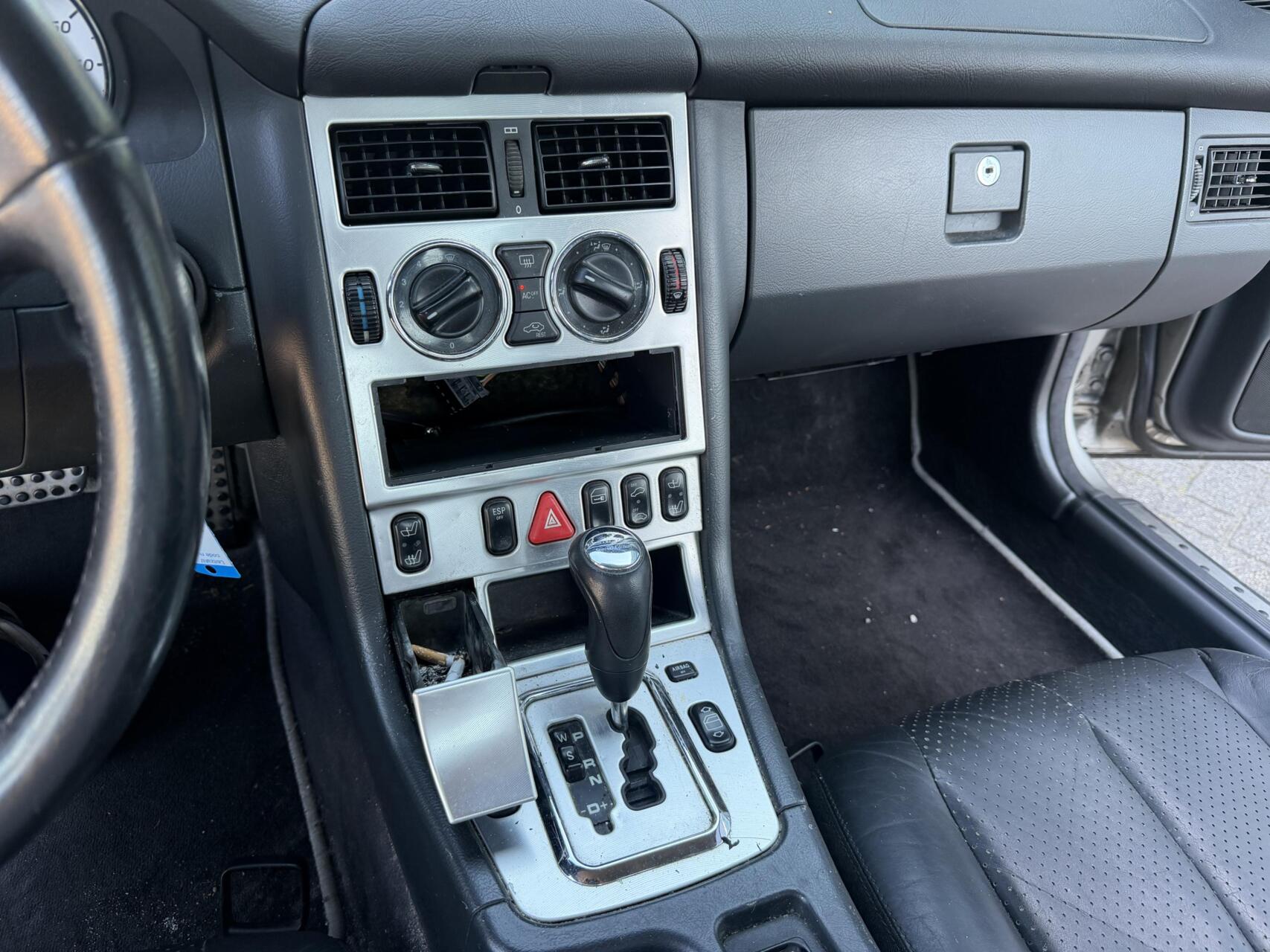 Foto van Mercedes-Benz SLK 200 Kompressor