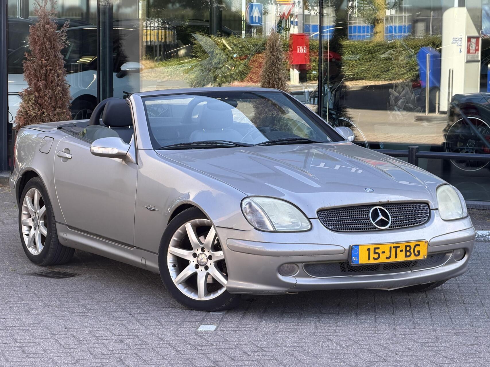 Foto van Mercedes-Benz SLK 200 Kompressor